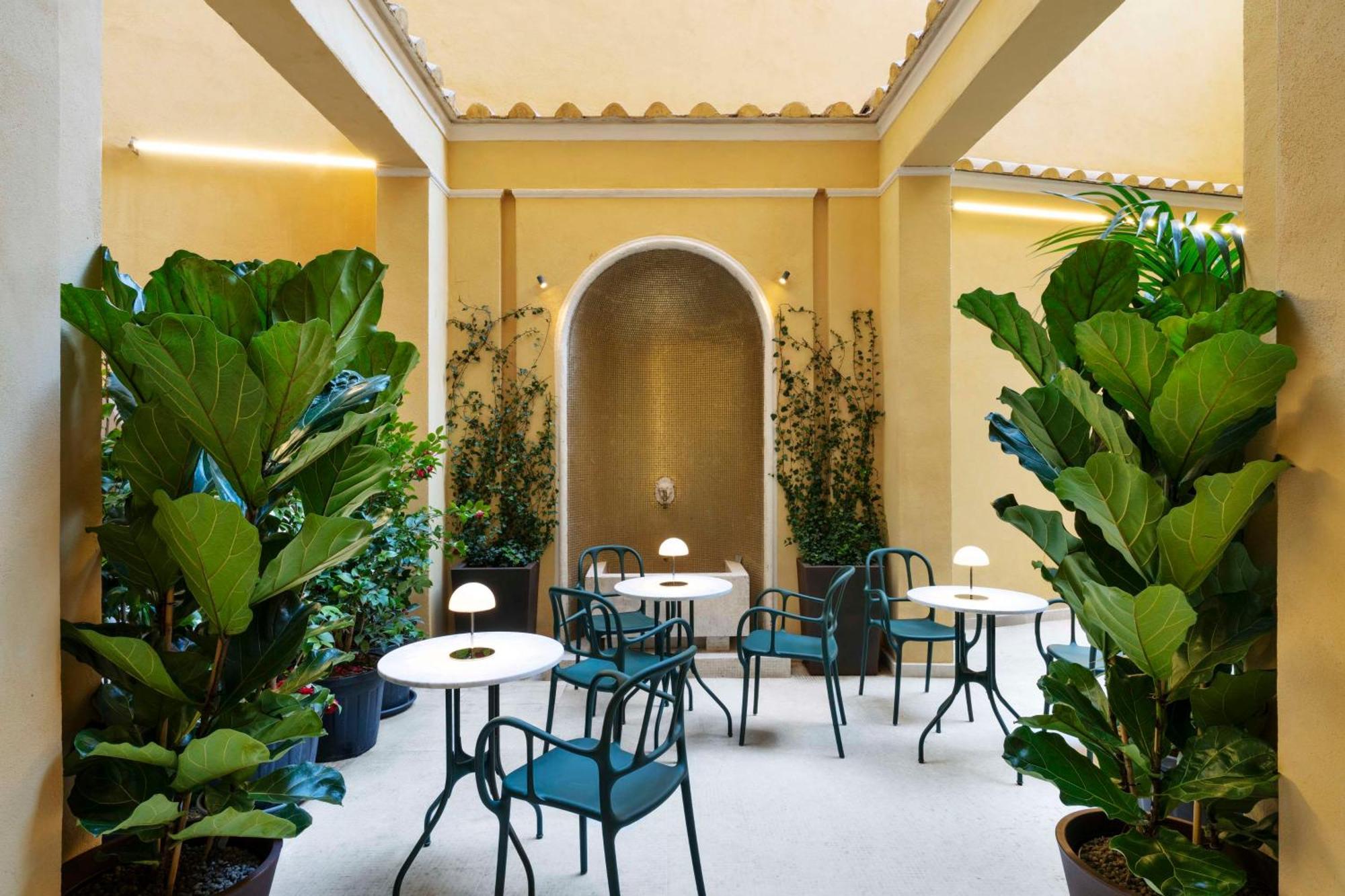 Radisson Collection Hotel, Antica Roma