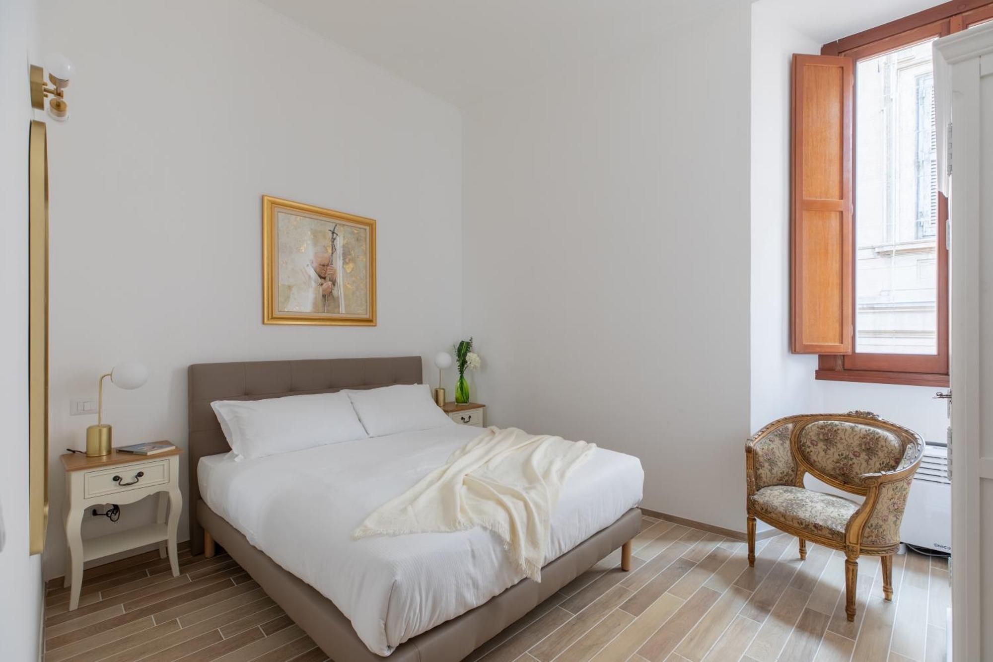 Iflat Elegant 3 Bedroom Near The Pantheon * Roma