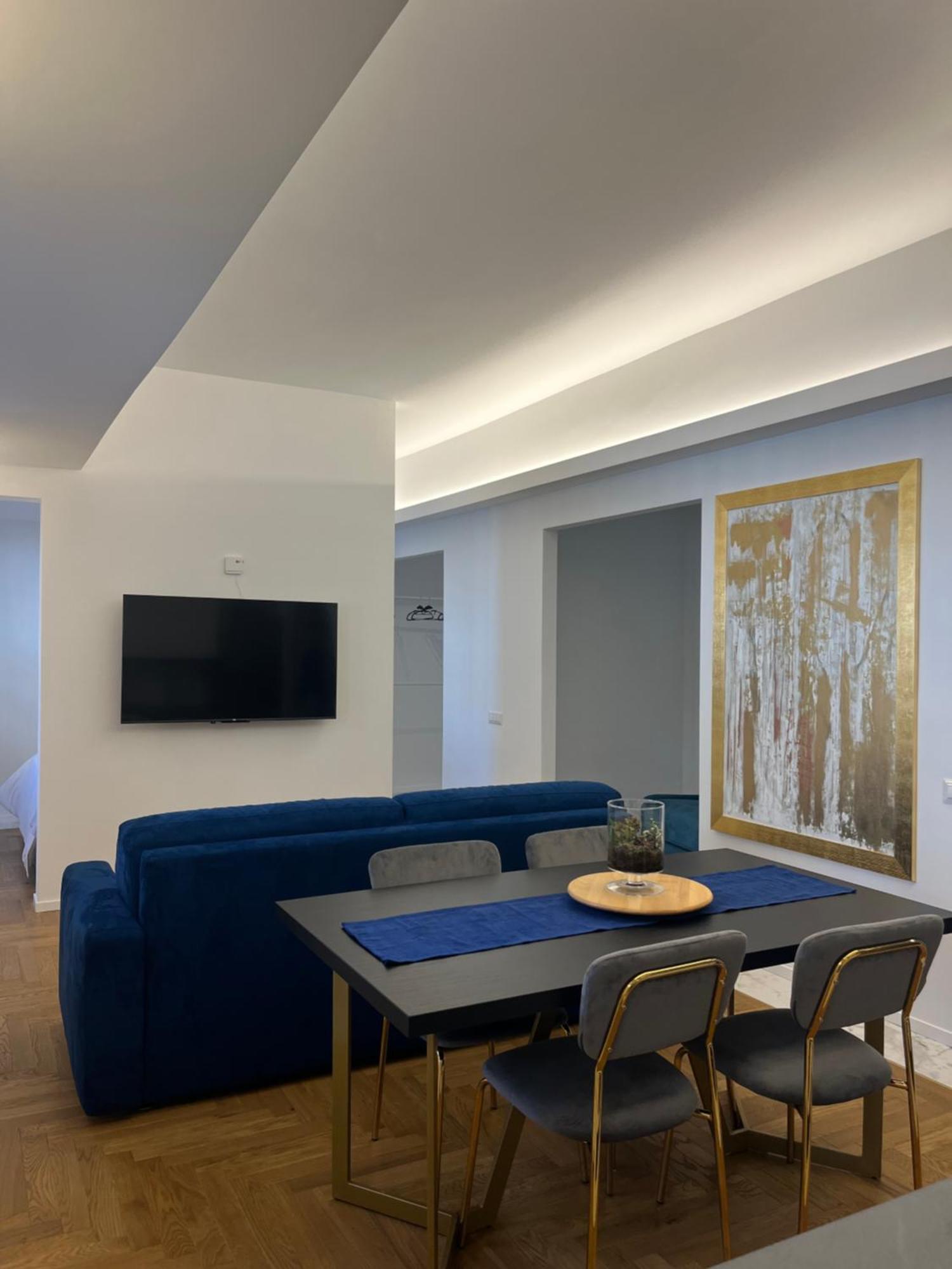Apartamento Savoia House, Modern Near Borghese