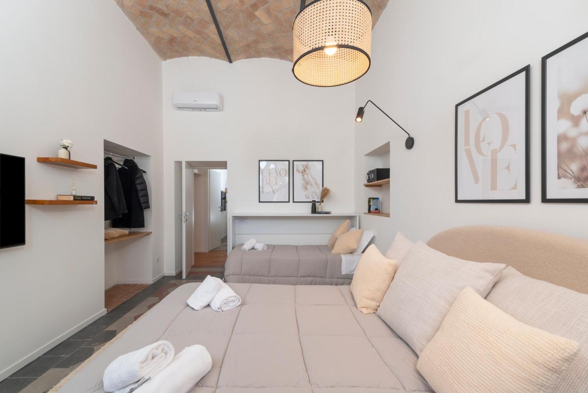 Colosseo Flat *