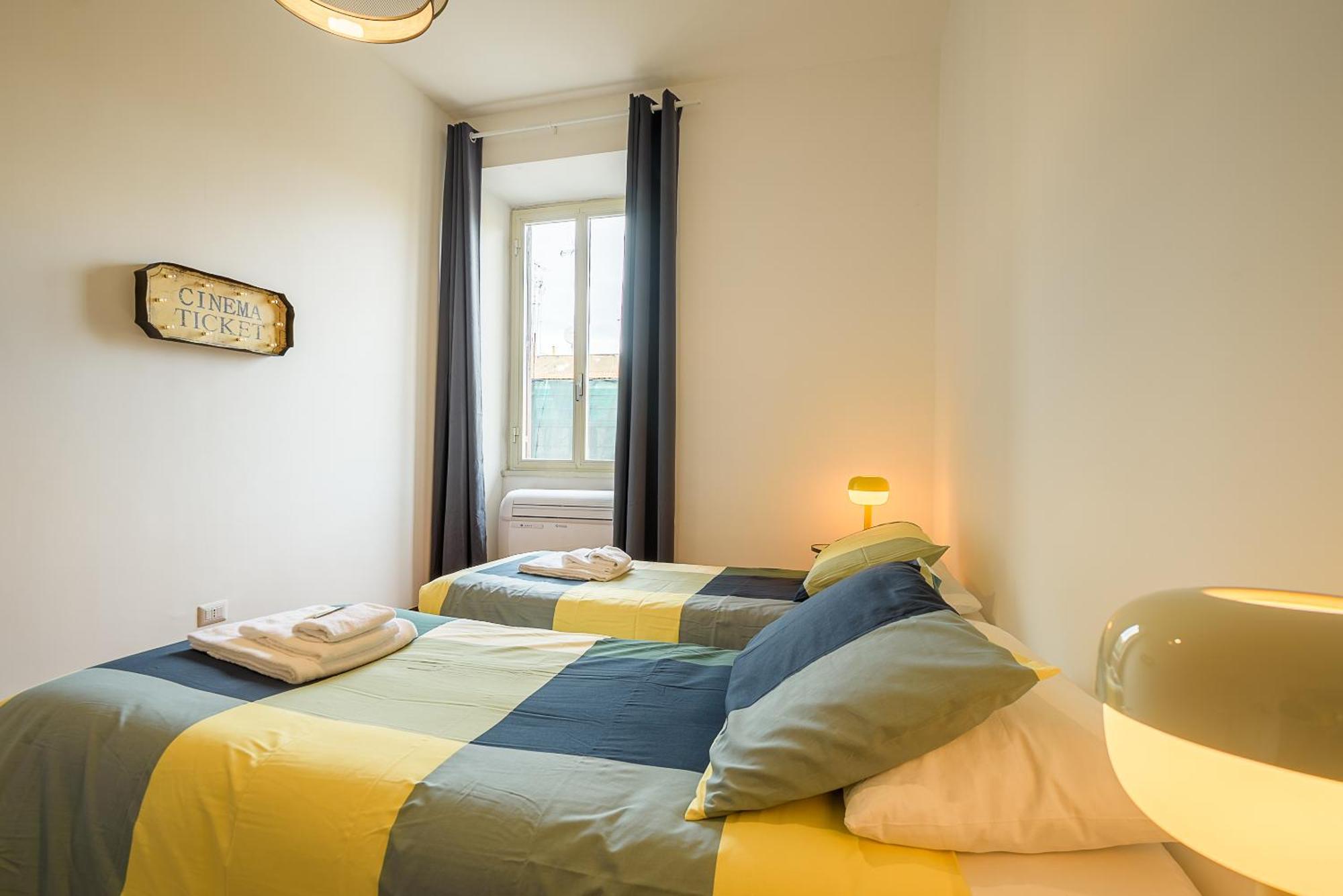 Candia Cento Vatican Museums Apartment *