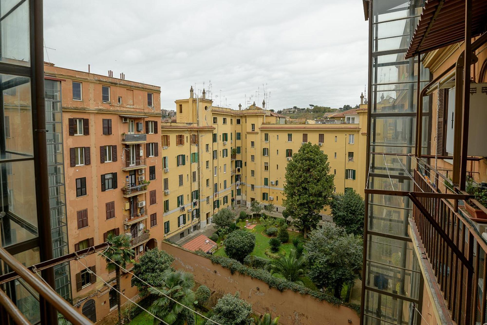 Candia Cento Vatican Museums Appartamento