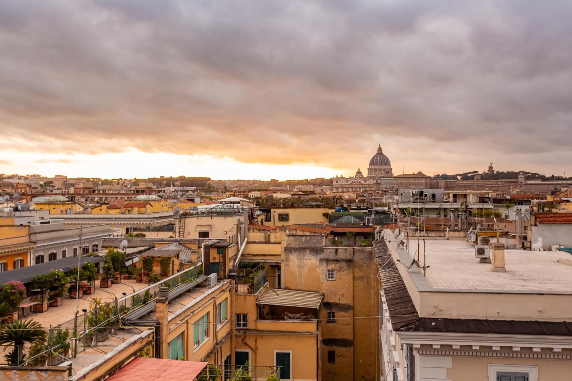 Skyline Penthouse With Private Rooftop Leilighet Roma