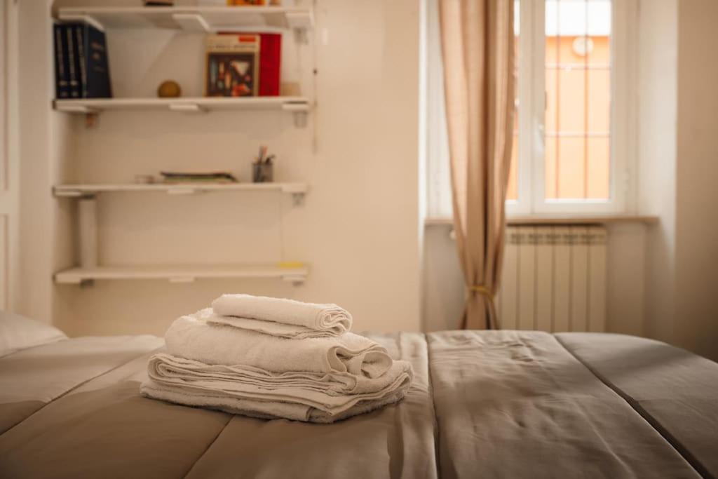 Two-room Apt. Under The Aqueduct's Arch In Pigneto * Rom