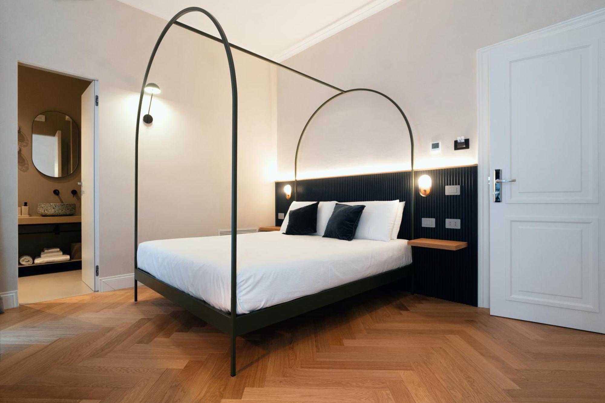 Gjestgiverier The Flow - Via Del Corso Roma