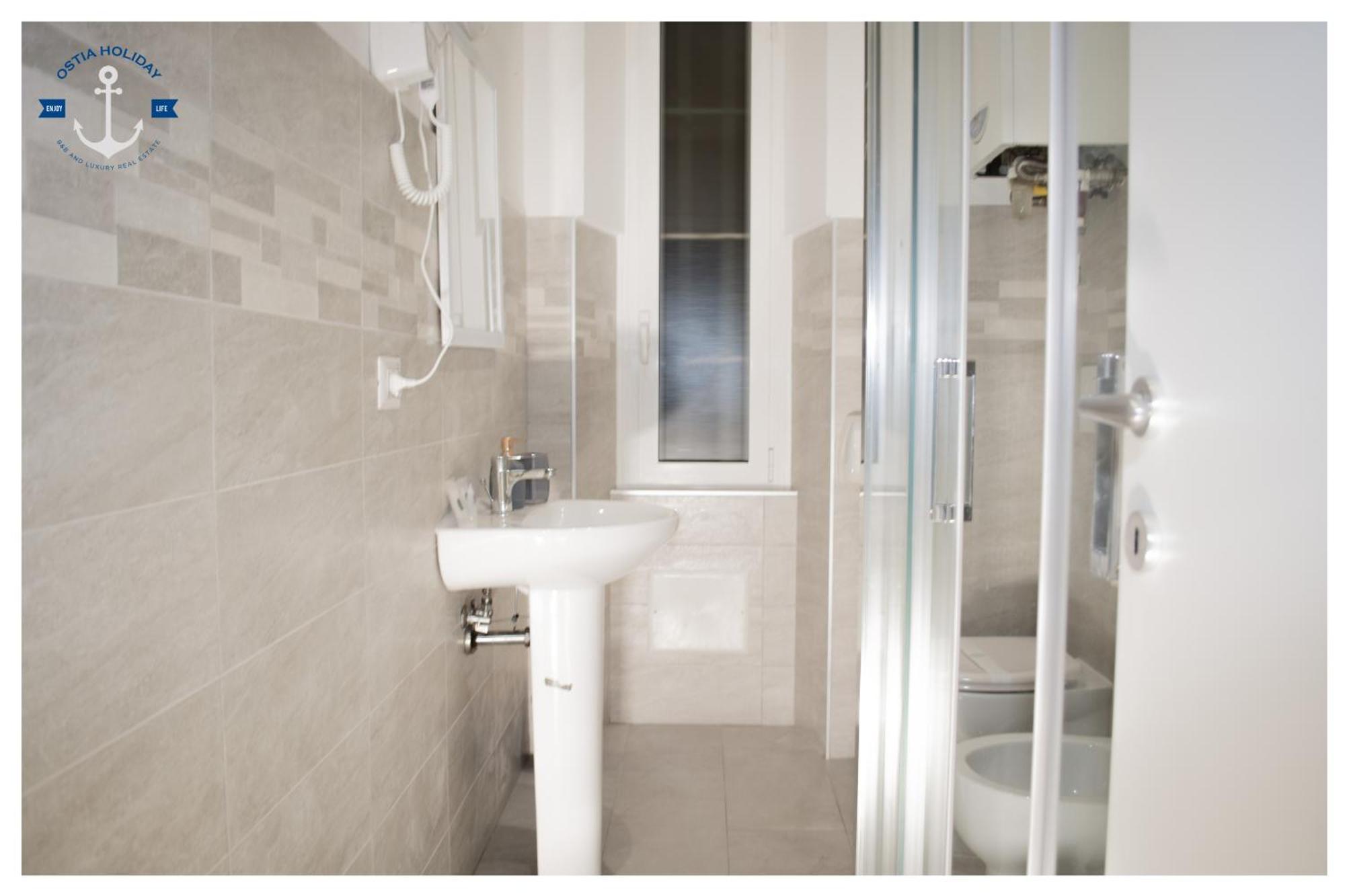 Ostia Kendra Apartamento