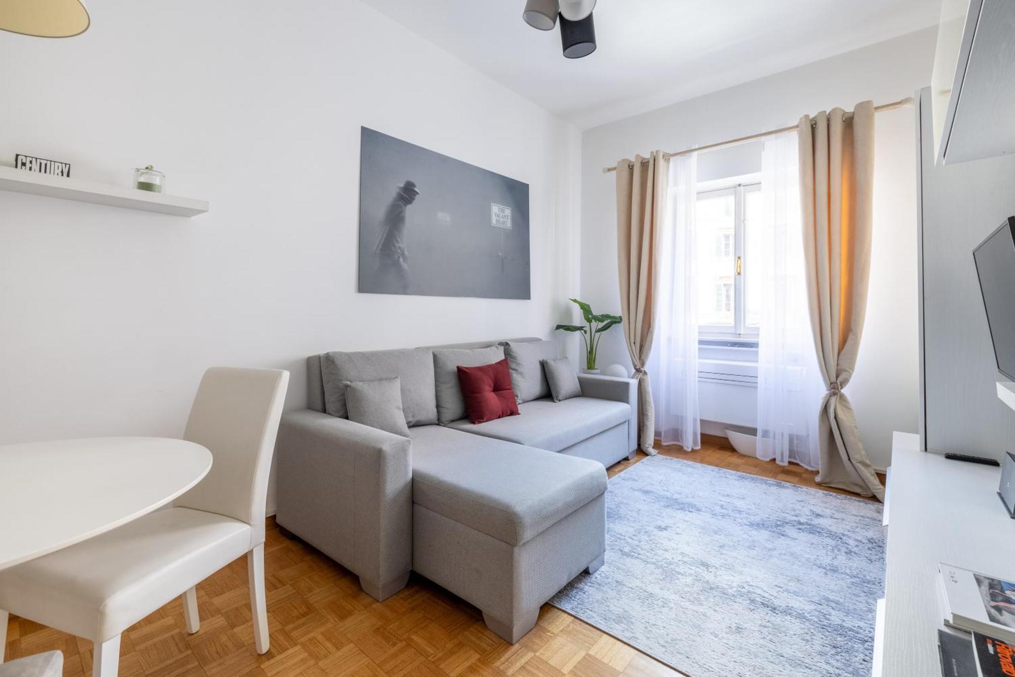 Charming With View In The Heart Of Roma