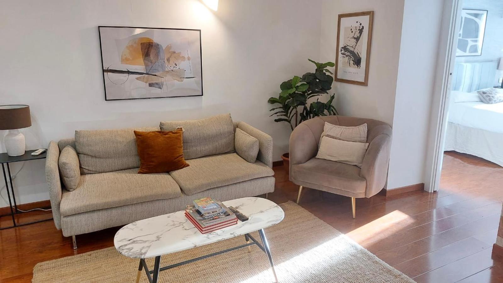 Serpenti 147 - Colosseum Apartment