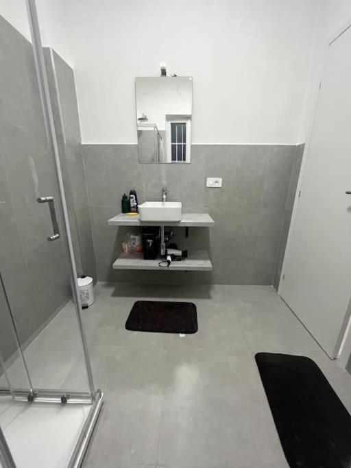 V12 Apartamento