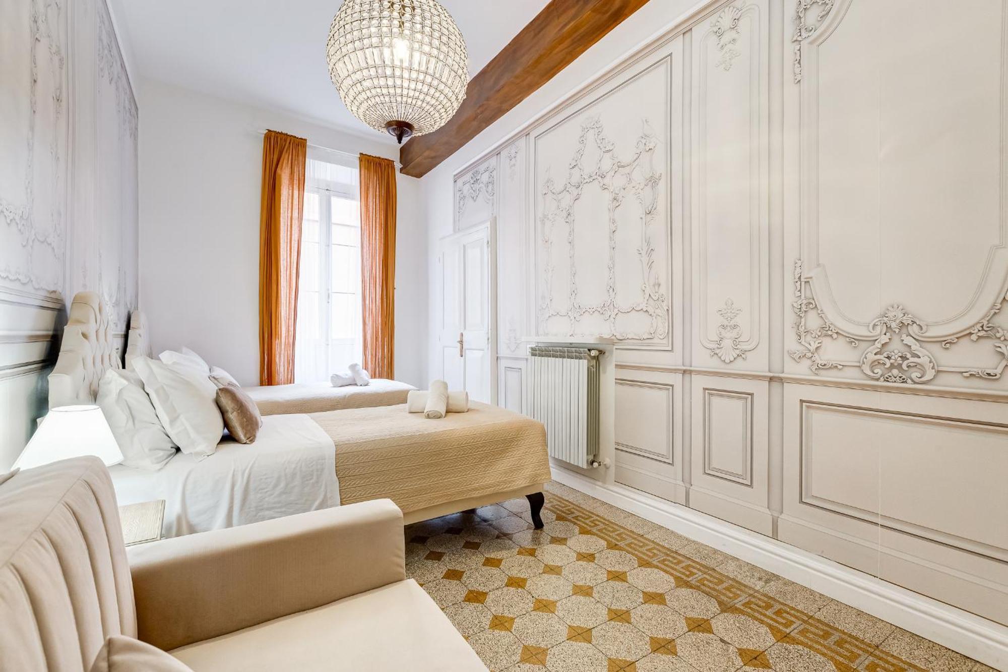 Apartamento Spanish Square - Romedreamhome