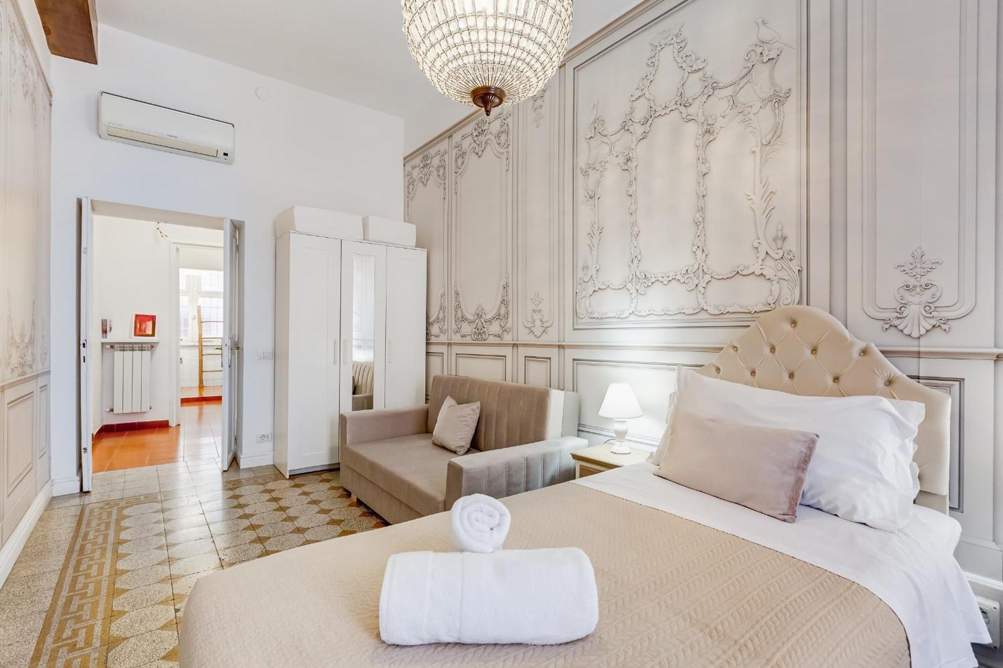 Apartamento Spanish Square - Romedreamhome