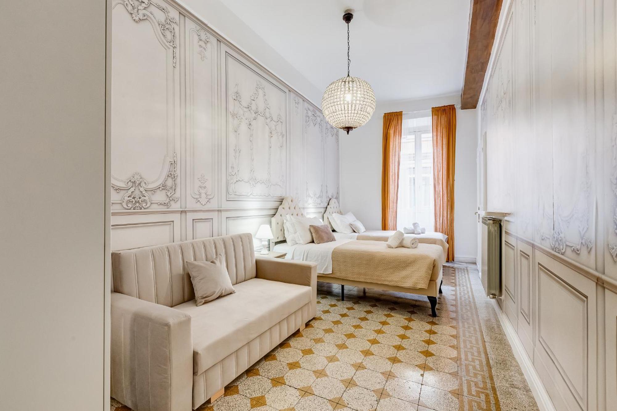 Spanish Square - Romedreamhome *