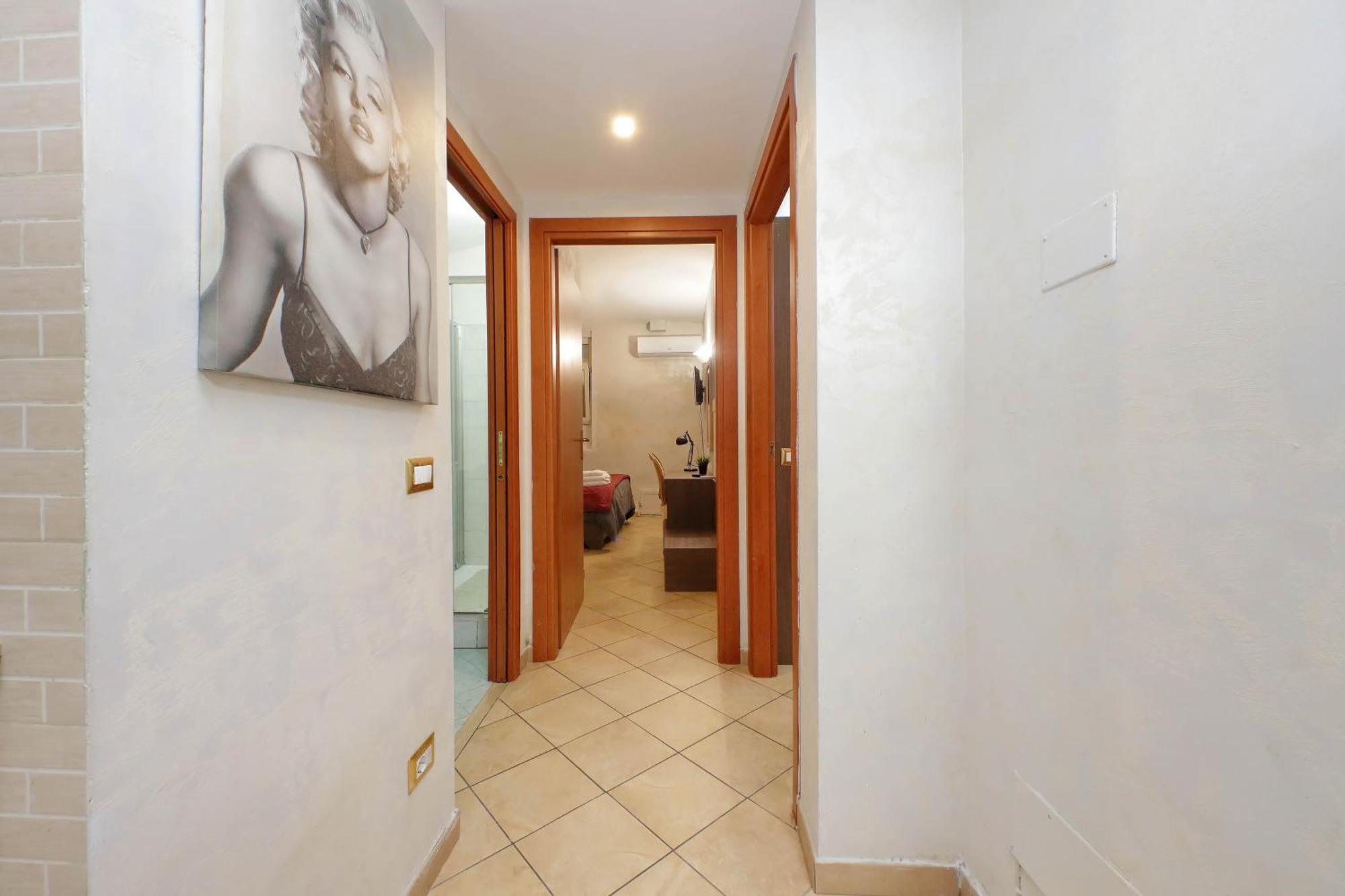 Apartment Gallery Rom