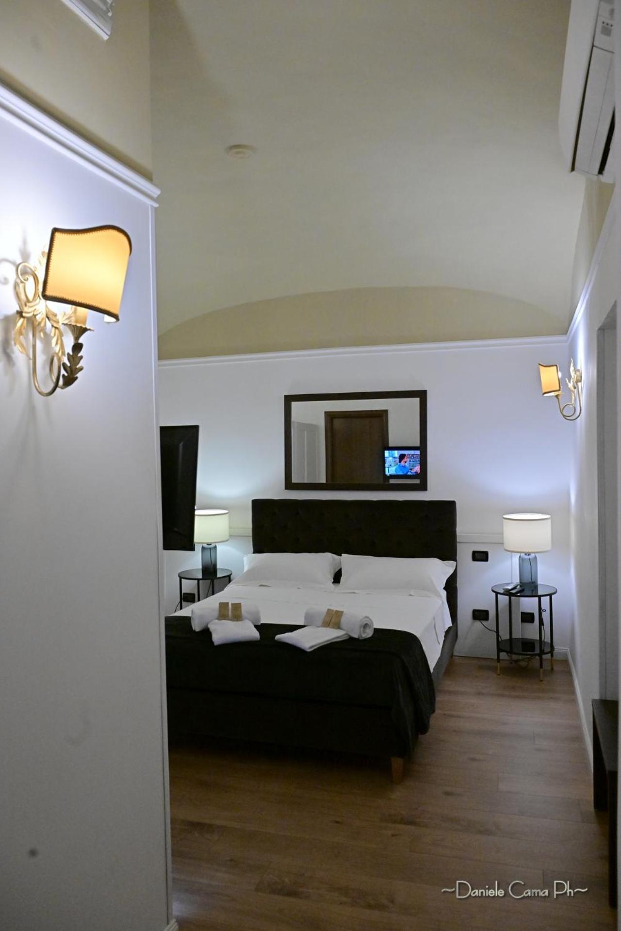 Luxury * Roma