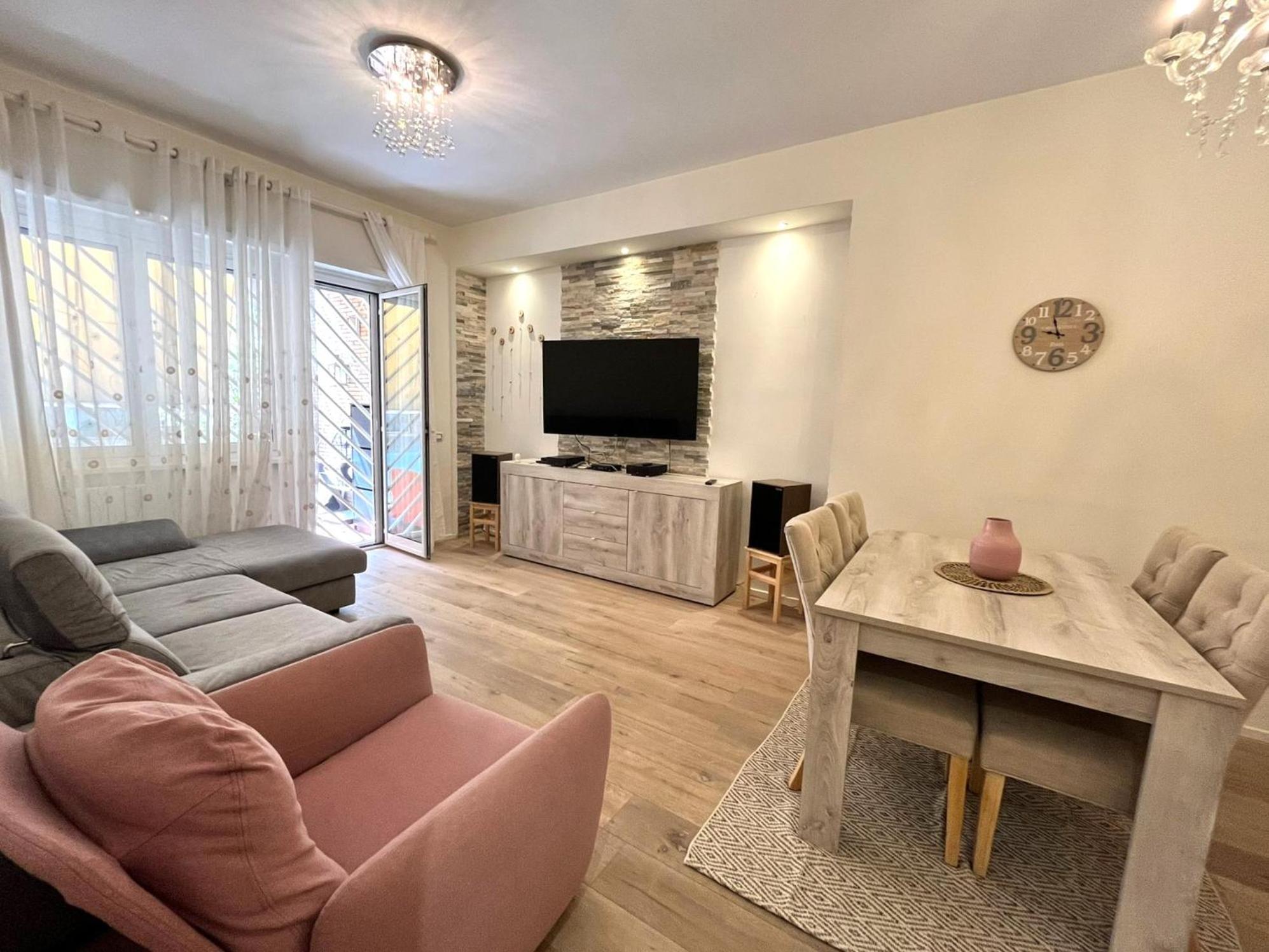 Leilighet Cozy Flat With Terrace Roma