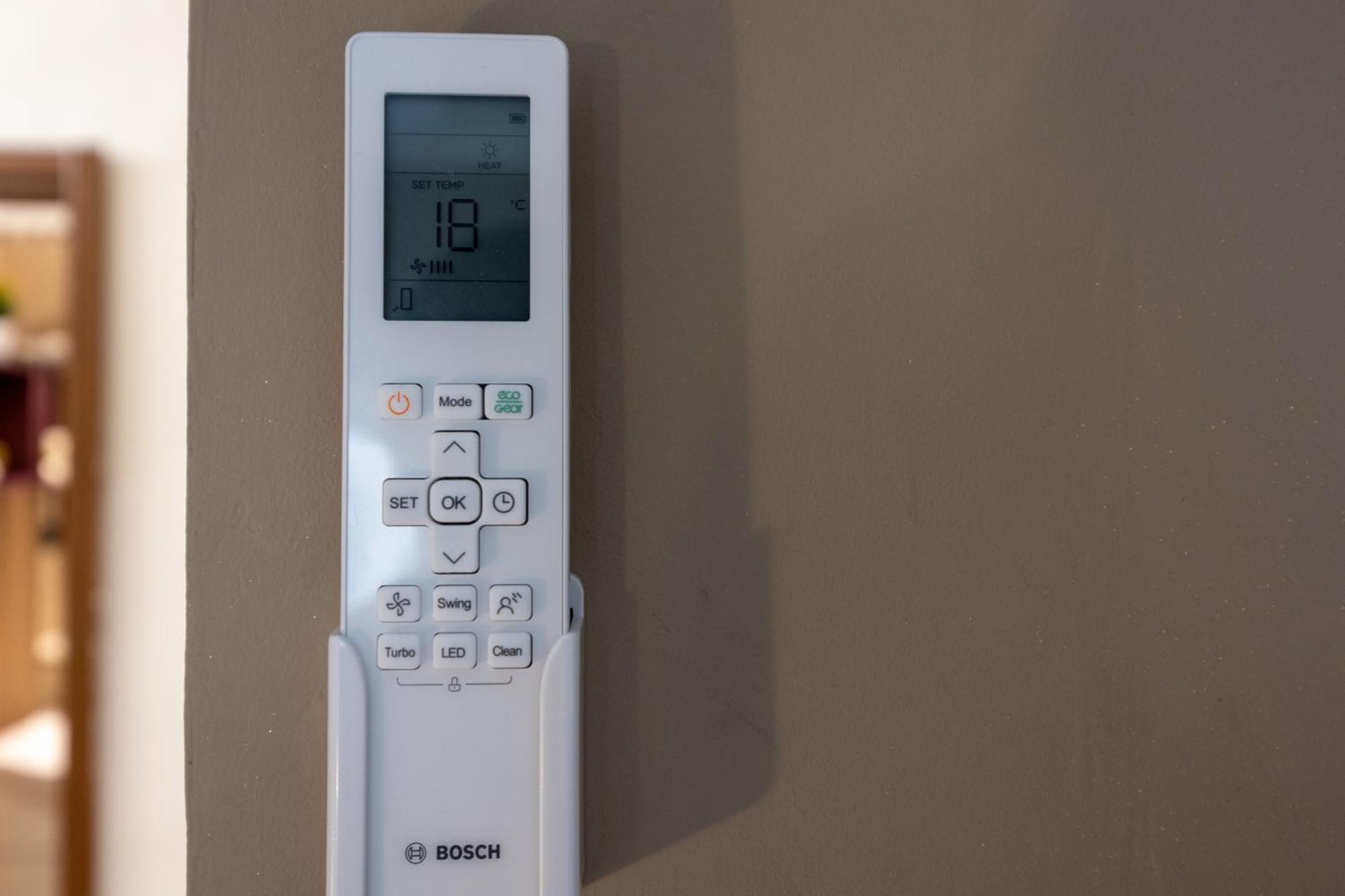Big Air Conditioning Wifi Netflix 90 Mq Leilighet