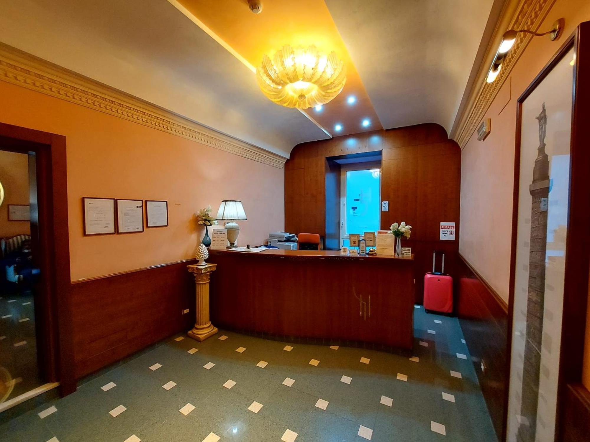 Positano 2 Hotell
