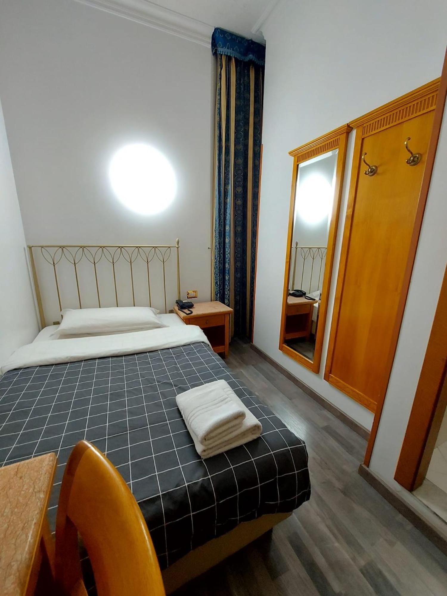 Hotell Positano 2 2*