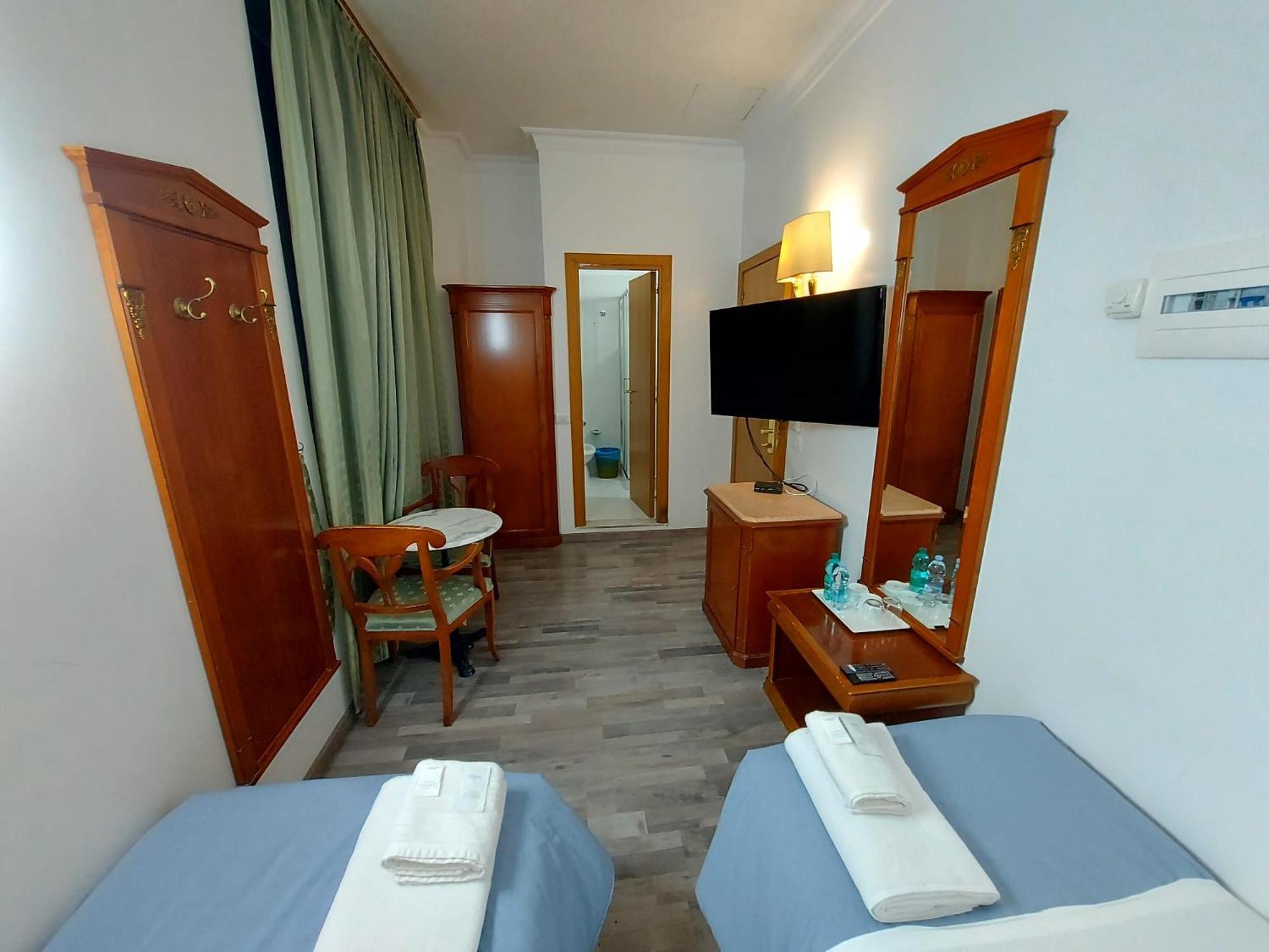 Positano 2 Hotell
