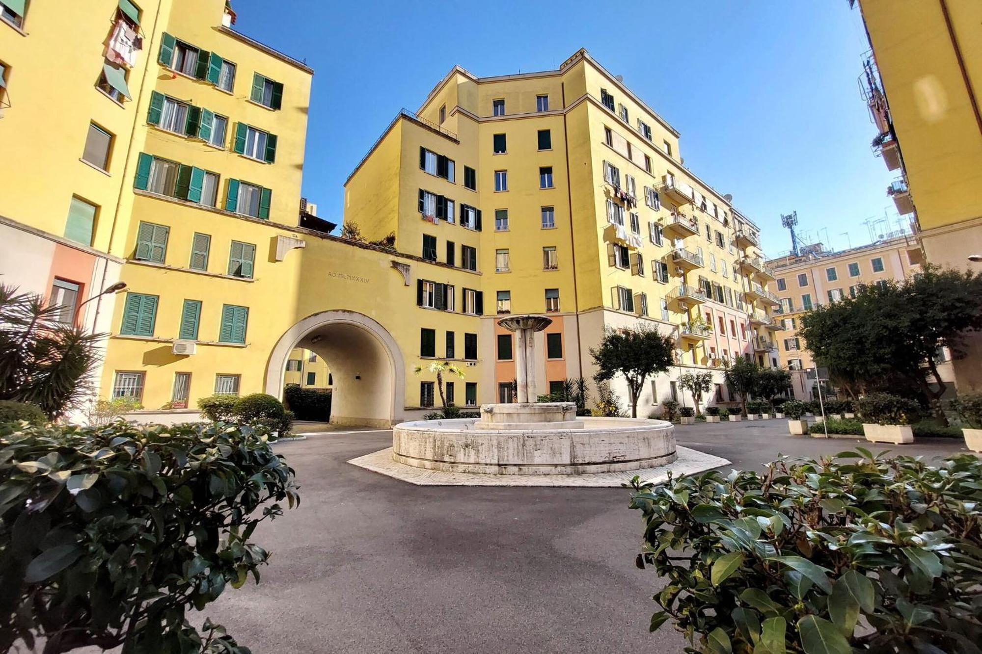Etruria At San Giovanni By Halldis * Roma