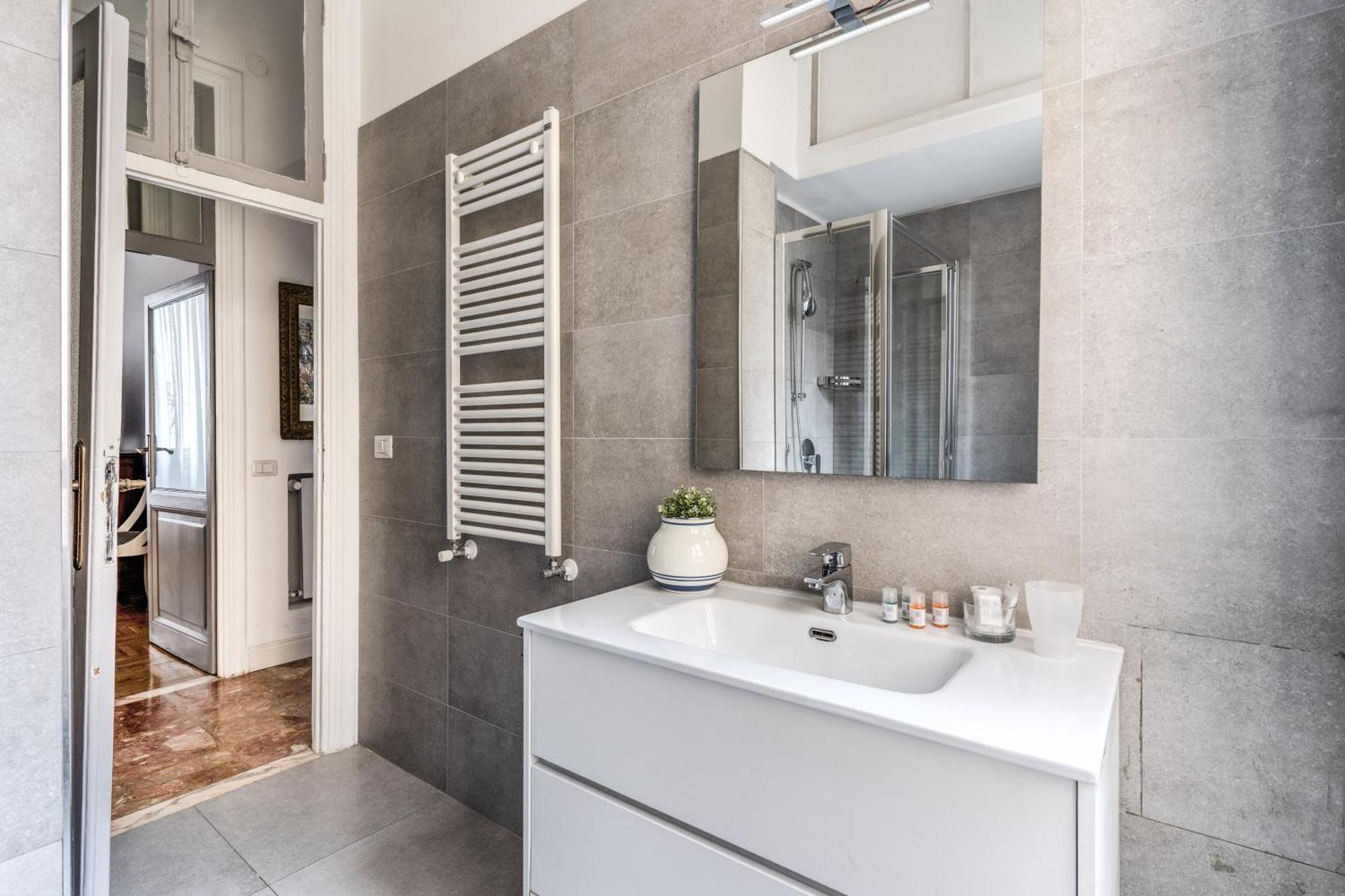 Lovely Renovated Flat By Vatican Apartamento