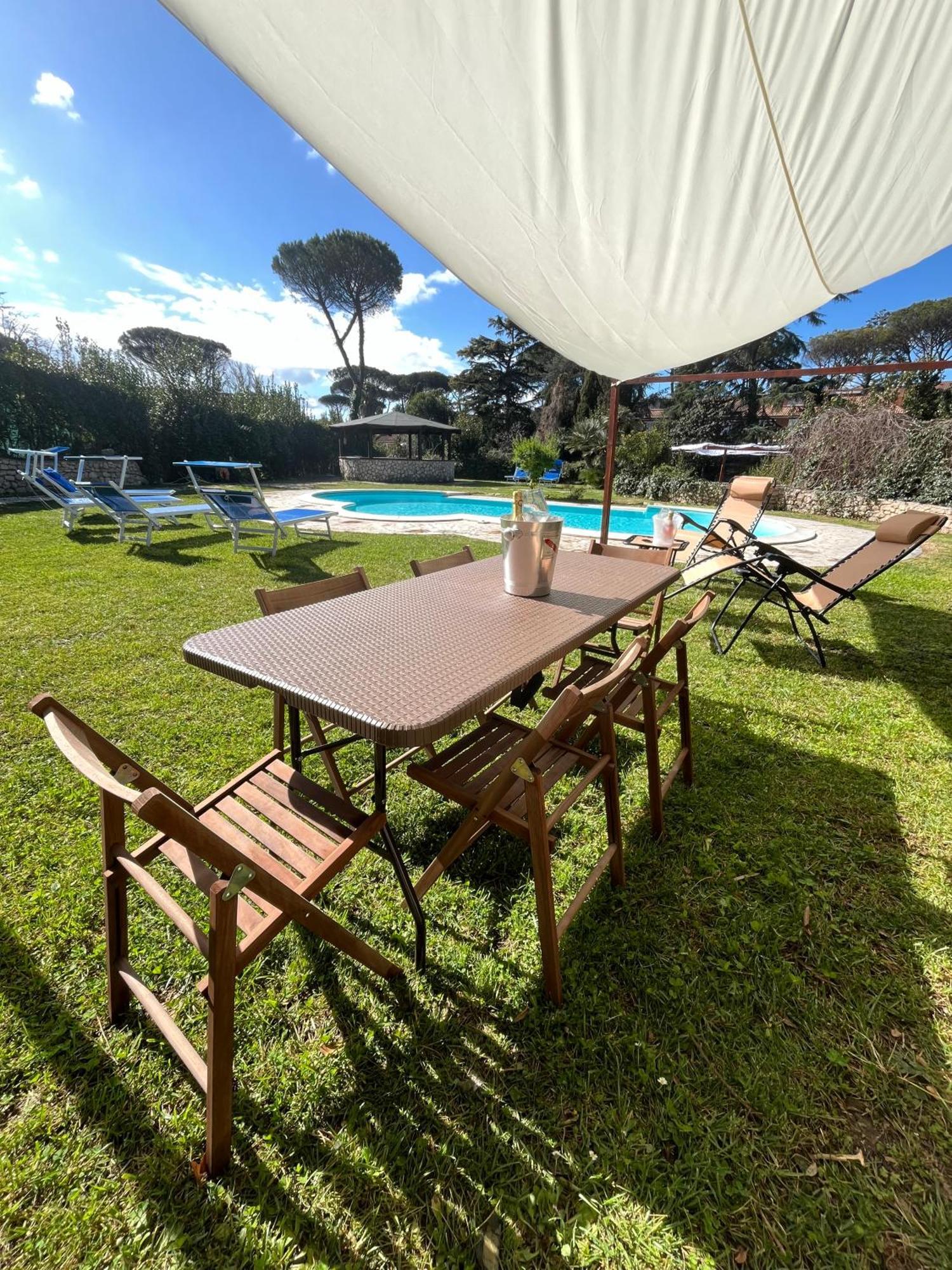 Villa Open Space - Location Per Eventi 2 Piscine Riscaldate -