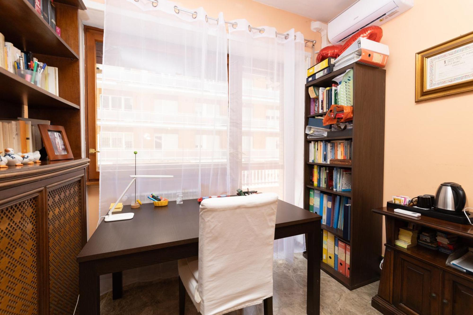 Rachele's Charming House In The Heart Of Quarto em Acomodações Particulares Roma