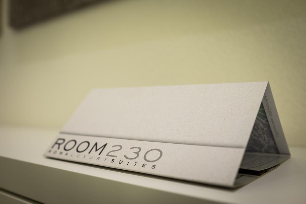 230 Luxury * Roma