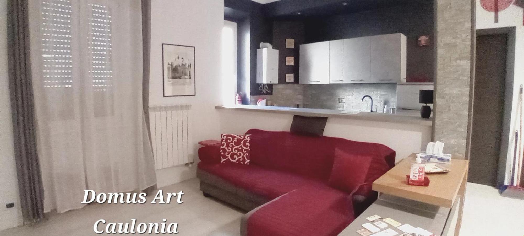 Apartment Domus Art Caulonia *