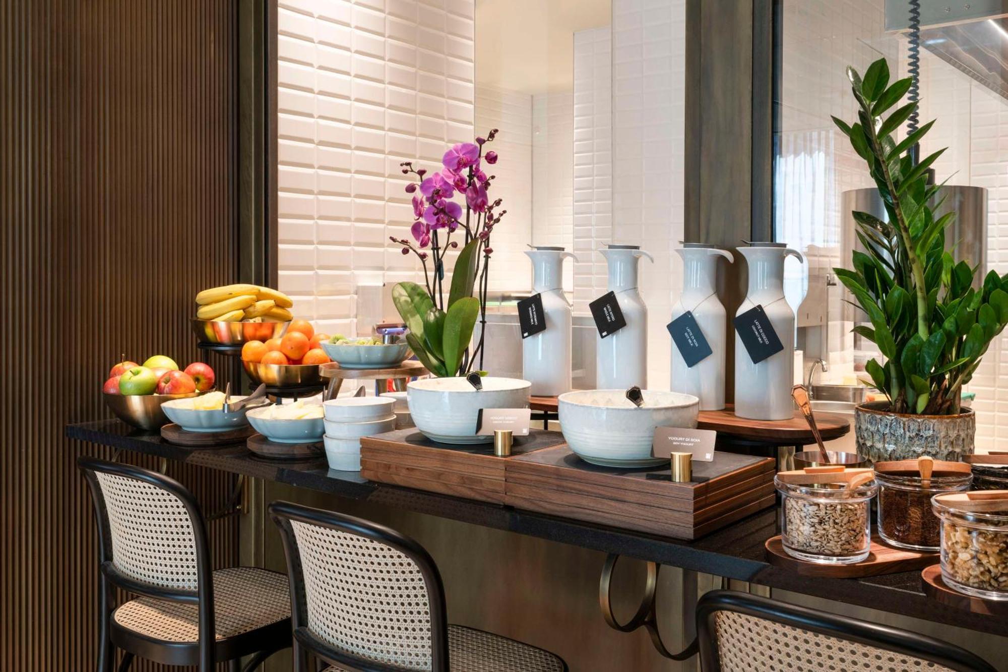 Radisson Collection Hotel, Antica Hotel Roma