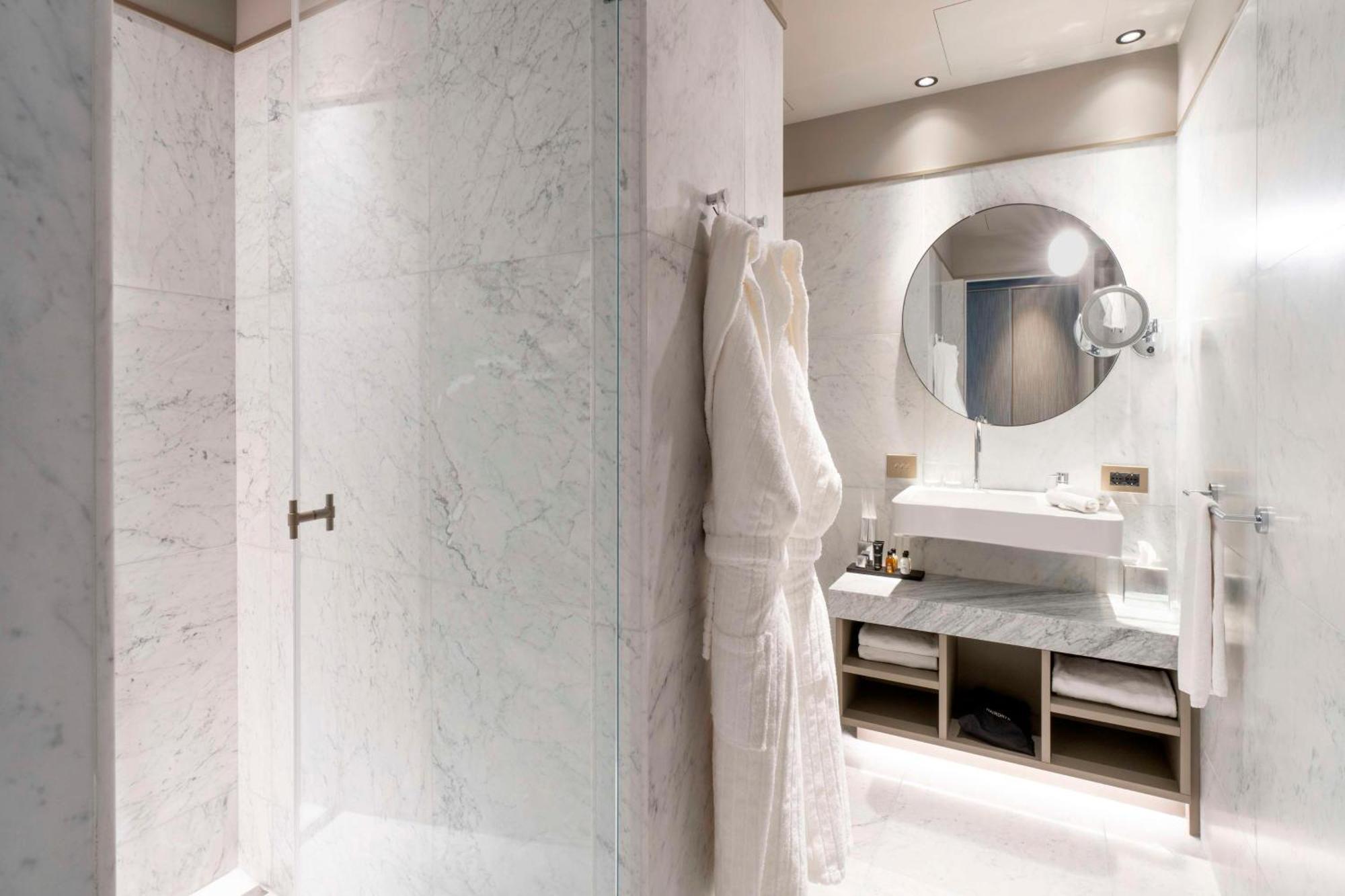 Hotel Radisson Collection Hotel, Antica