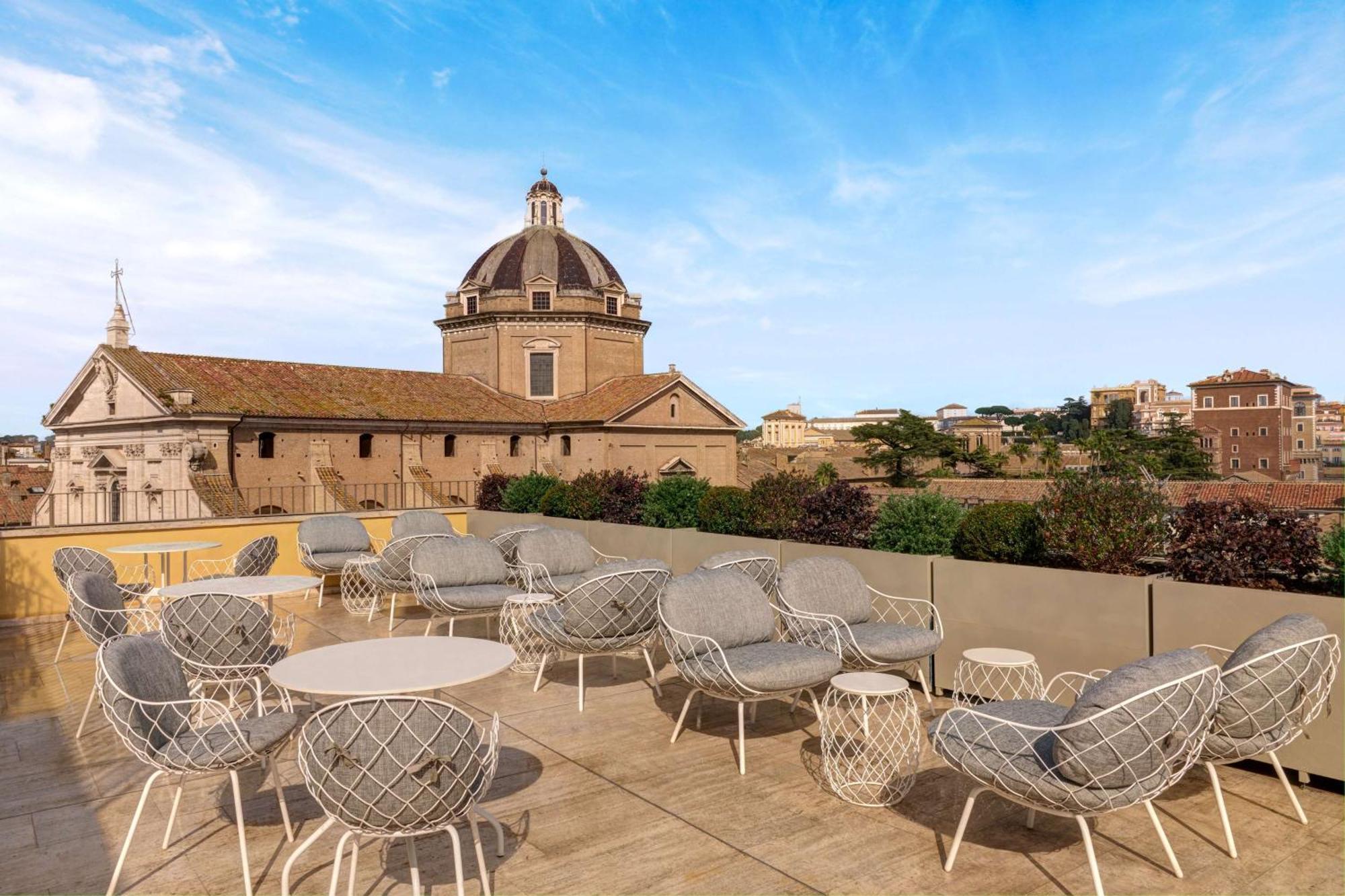 Radisson Collection Hotel, Antica 5* Roma