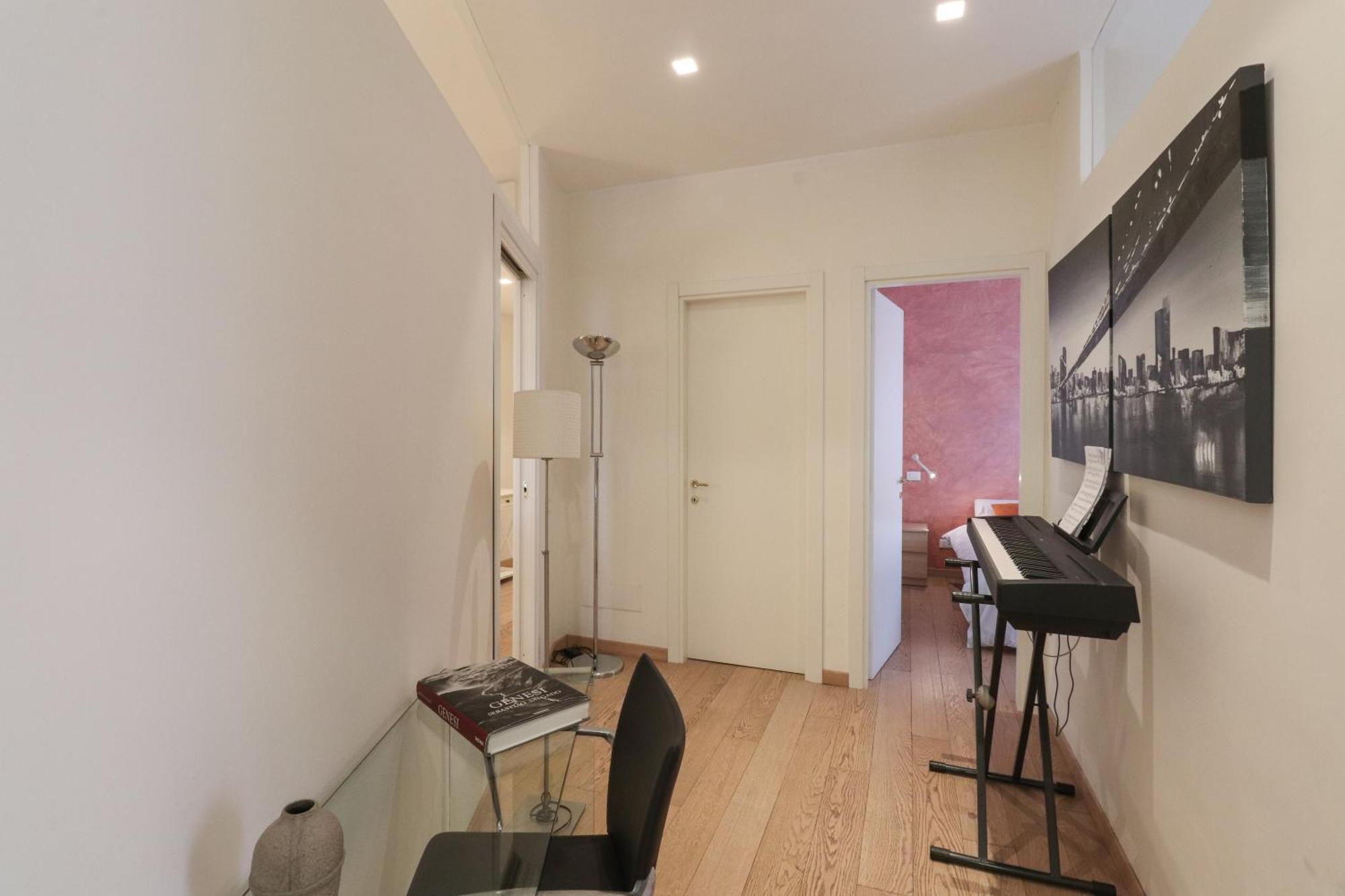 Ospedale San Camillo - Elegante Attico Apartment *