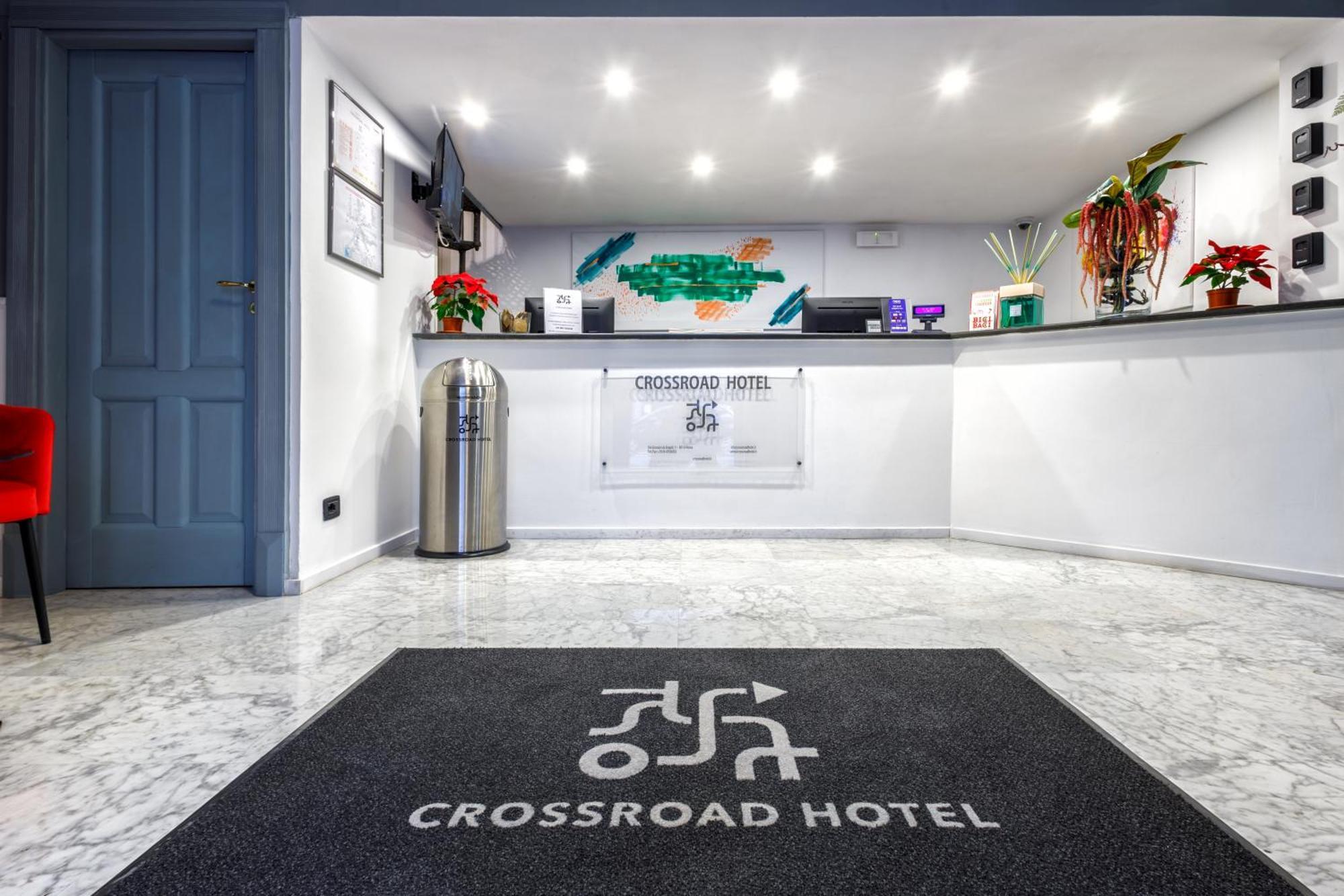 Crossroad 3*