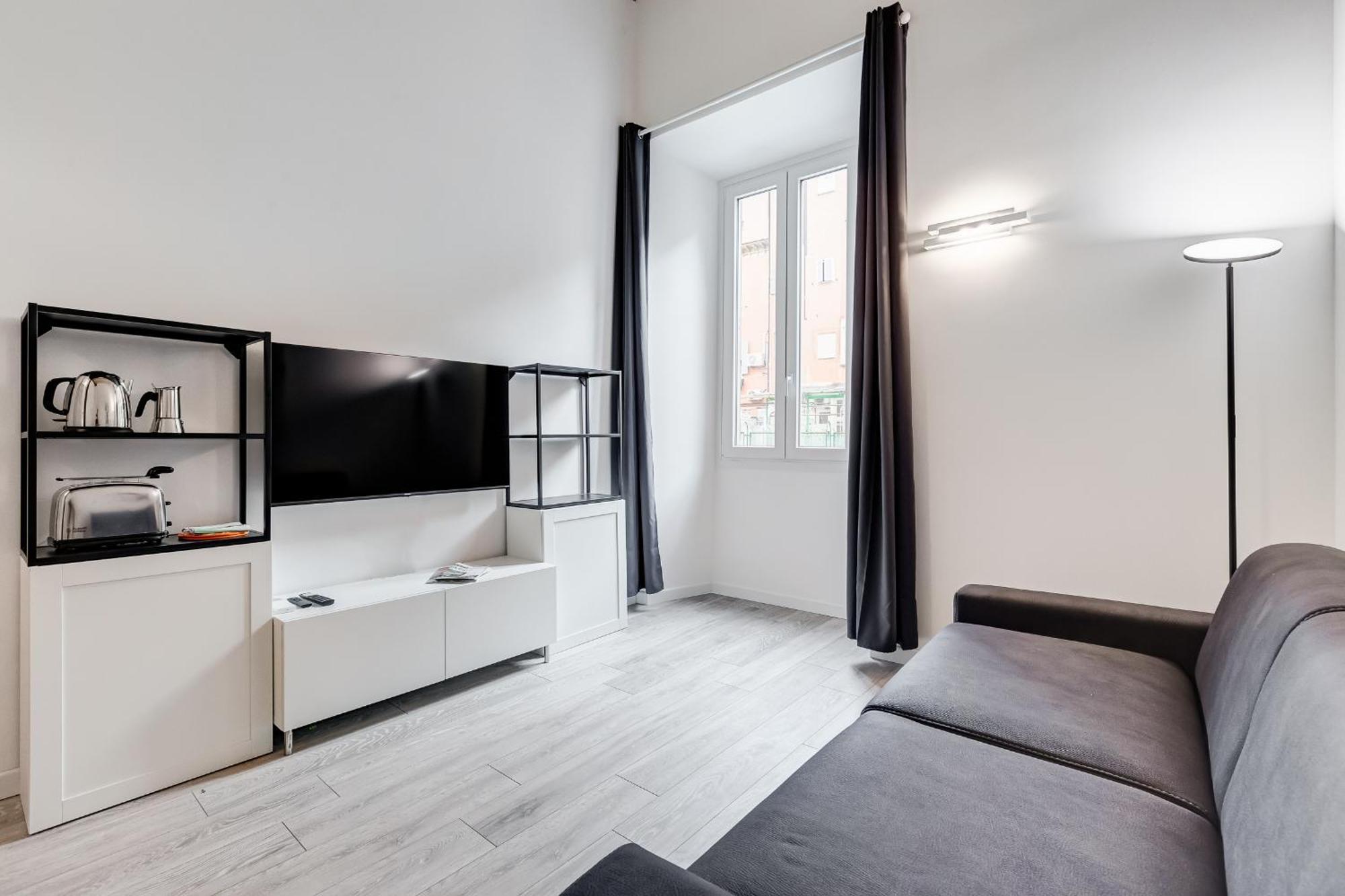 Inner House 3 Roma