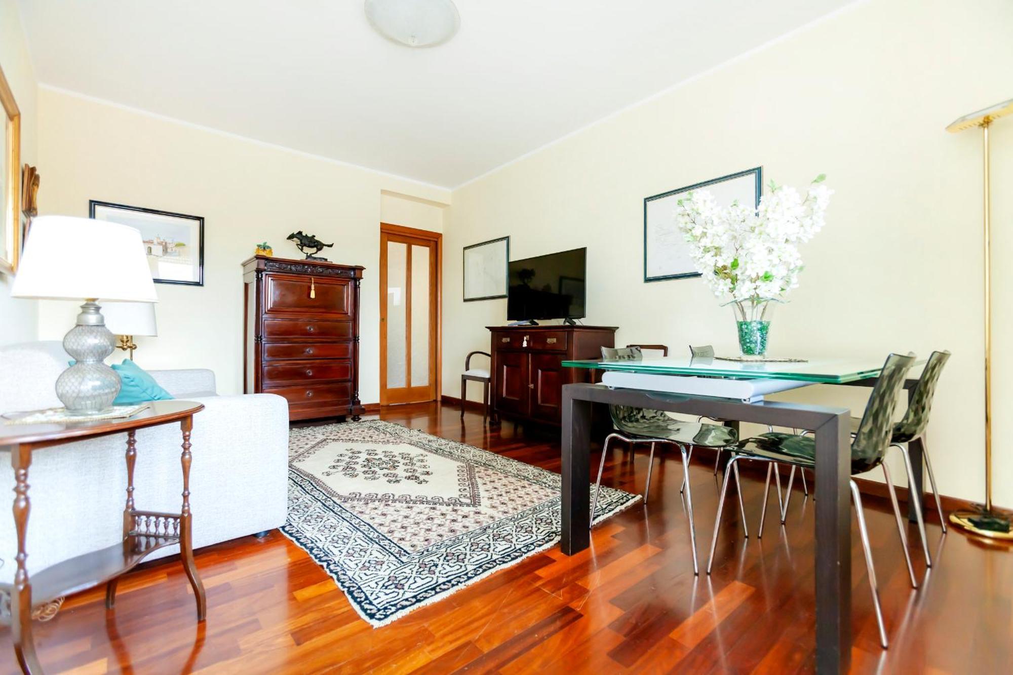 Apartamento Appia Nuova Lucrezia *