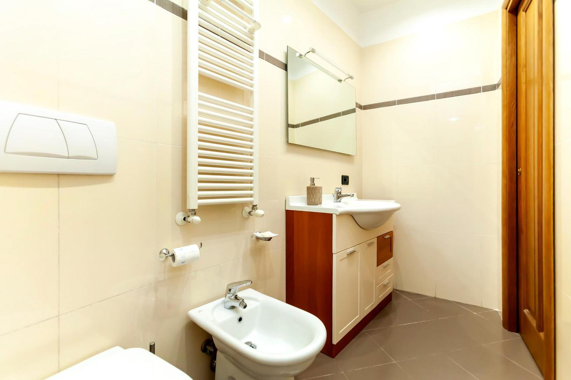Appia Nuova Lucrezia Apartamento *