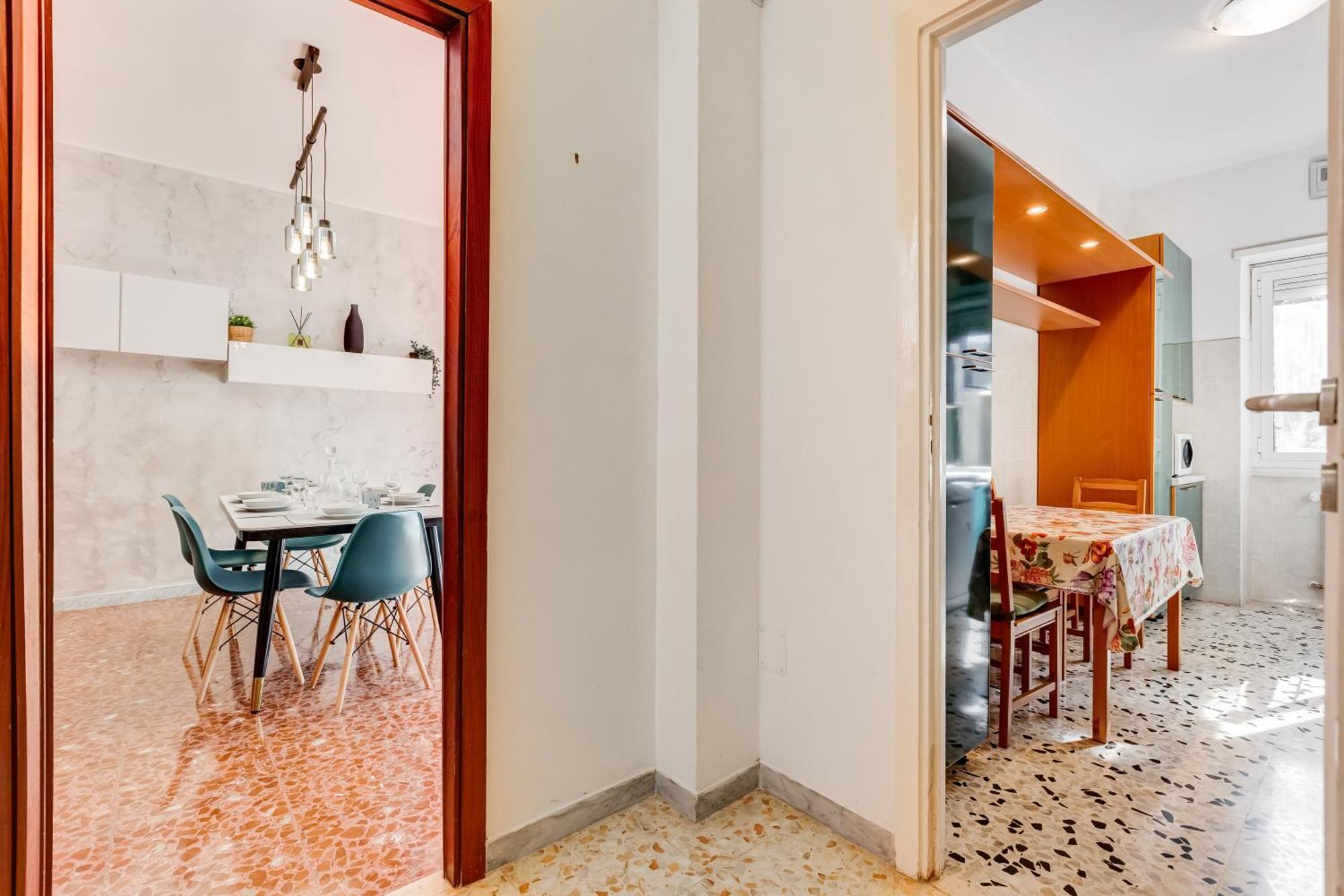 Large With Swimming Pool And Tennis Court Near The Station Apartamento