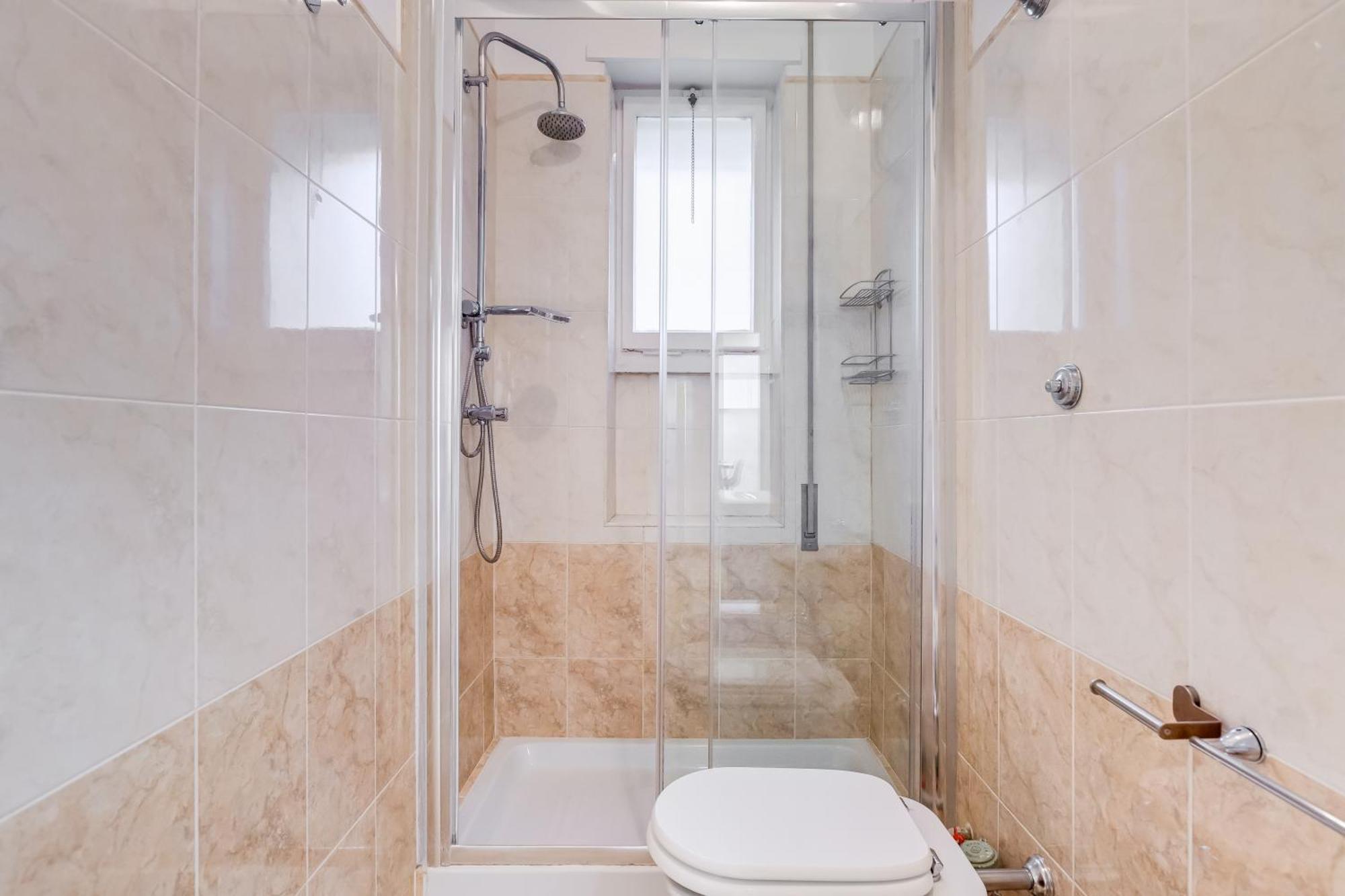 Apartamento Large With Swimming Pool And Tennis Court Near The Station *
