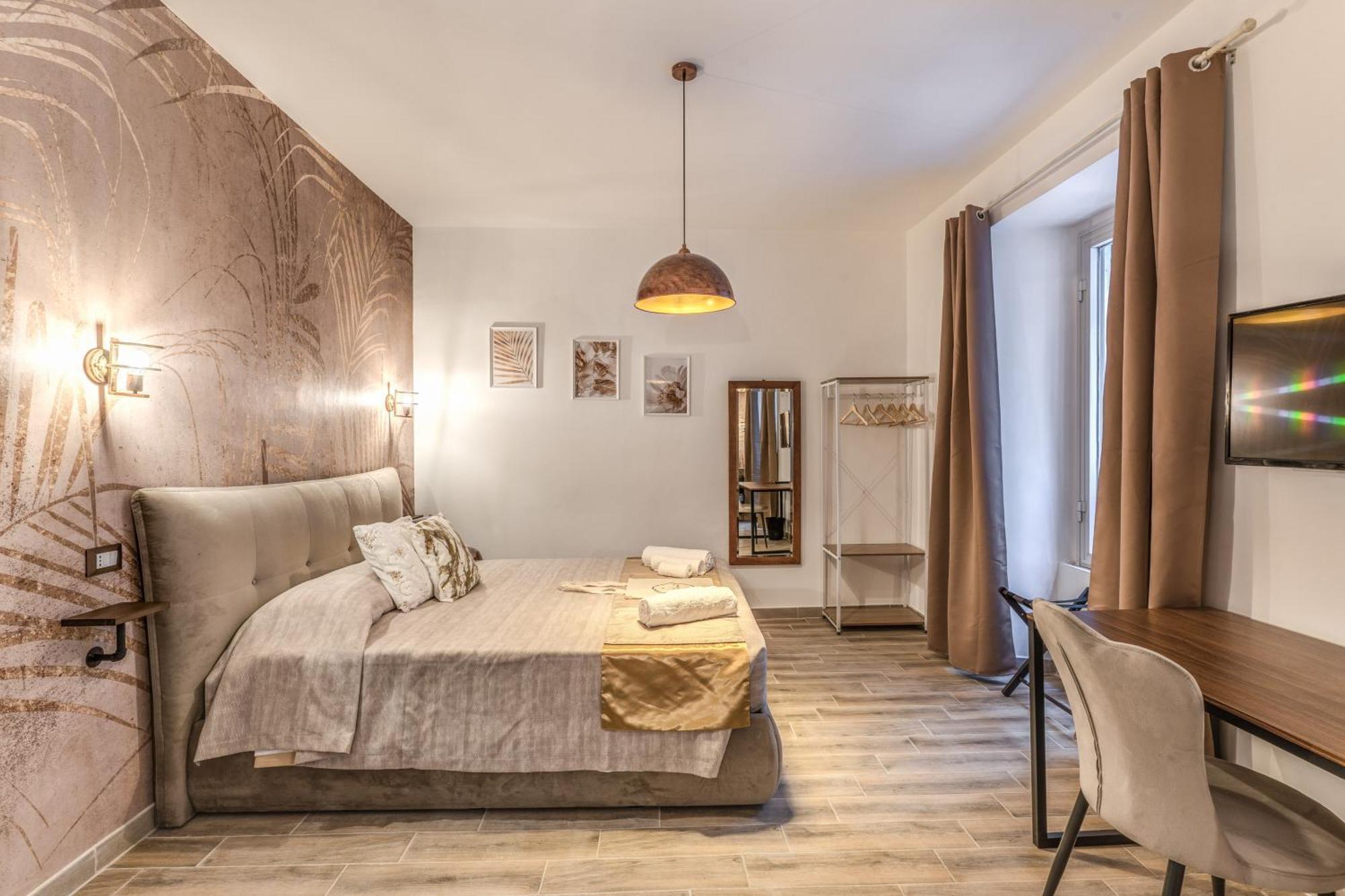 Kira Luxury With Terrace Rom