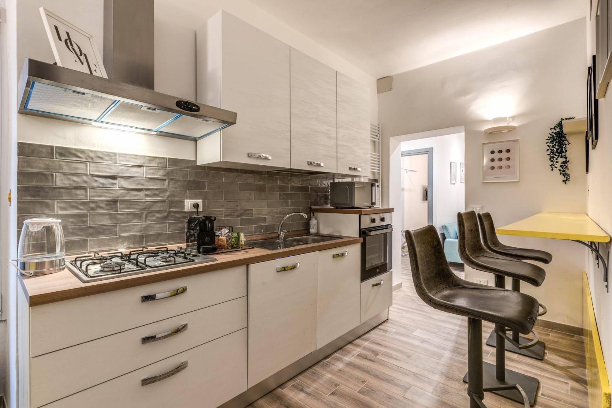 Kira Luxury With Terrace Apartment Rom
