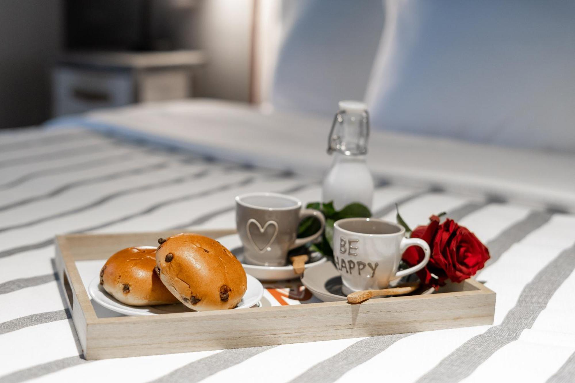 Apartamento Casa Del Sole - Treno A 10min - Free Parking