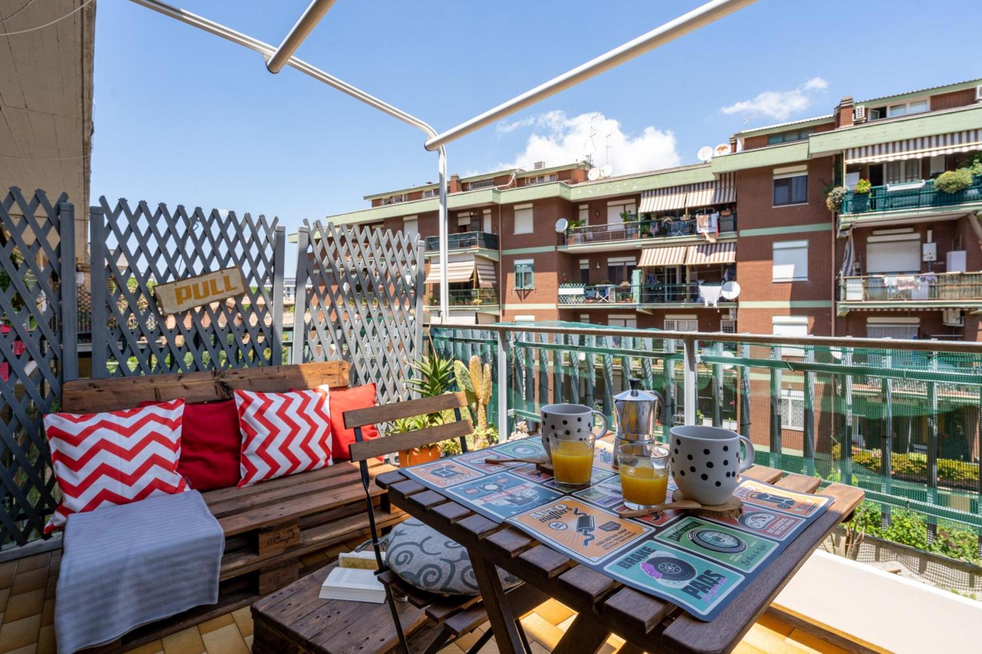 Casa Del Sole - Treno A 10min - Free Parking Apartamento Roma