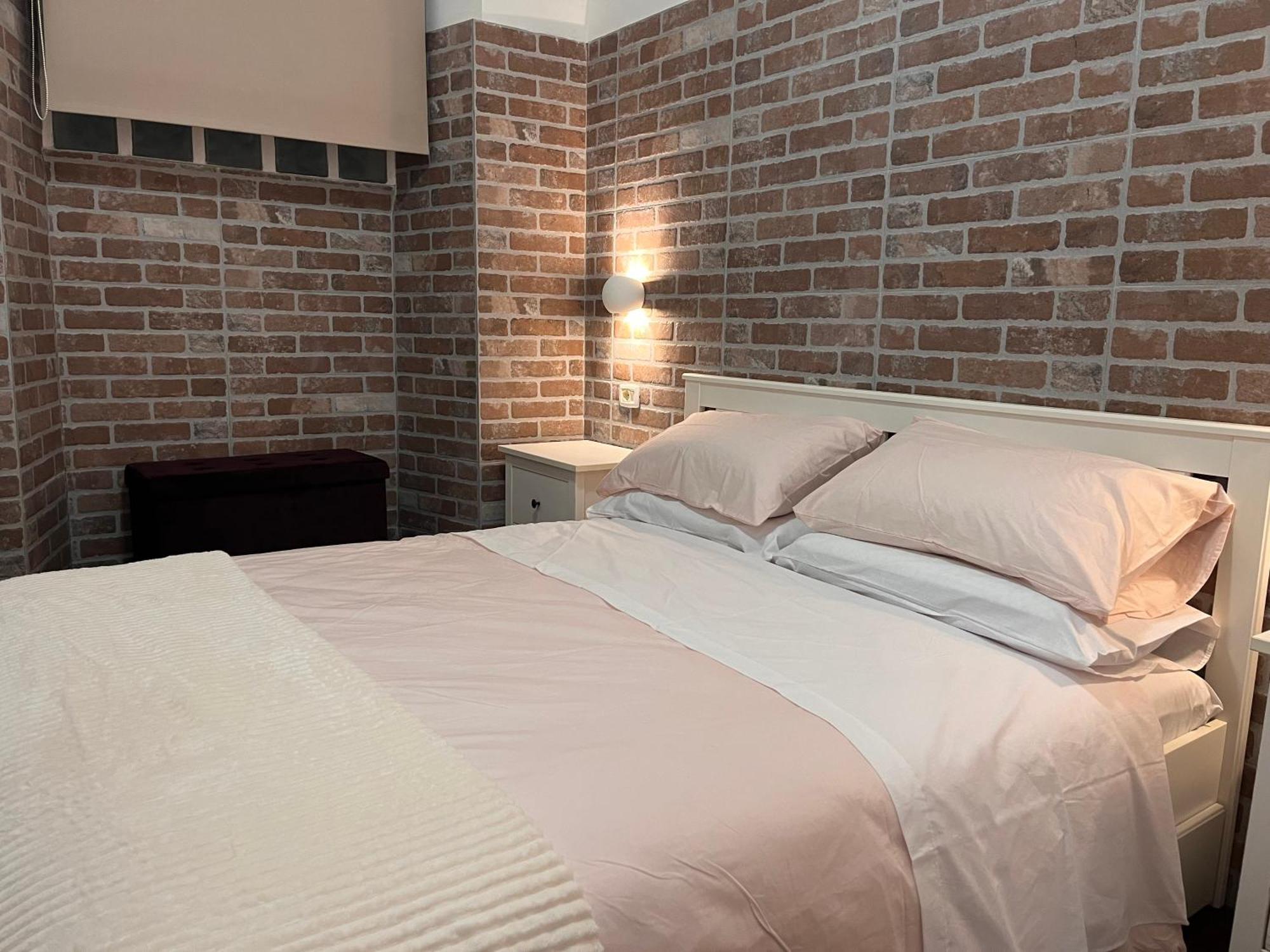 Casina Dacia * Rom