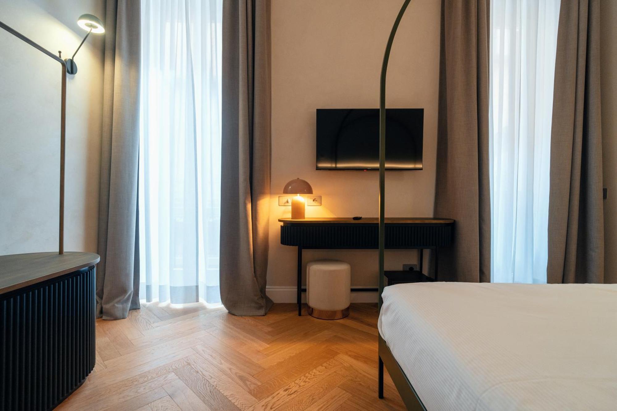 The Flow - Via Del Corso Gasthof Rom