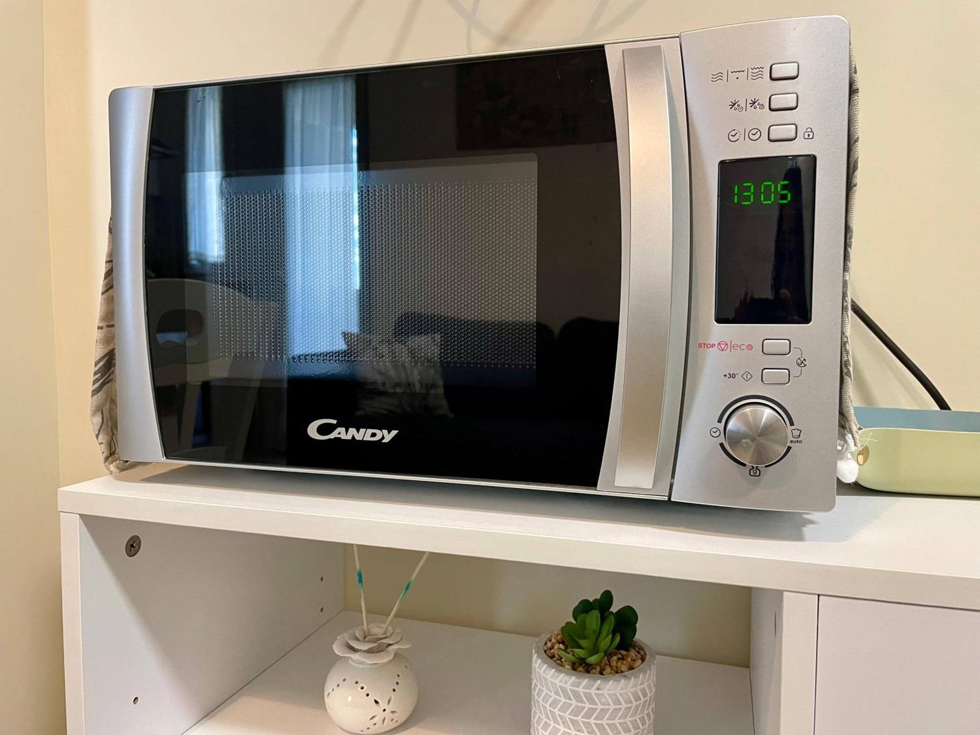 Elegant Comfy Three-rooms In Eur With Parking * Roma