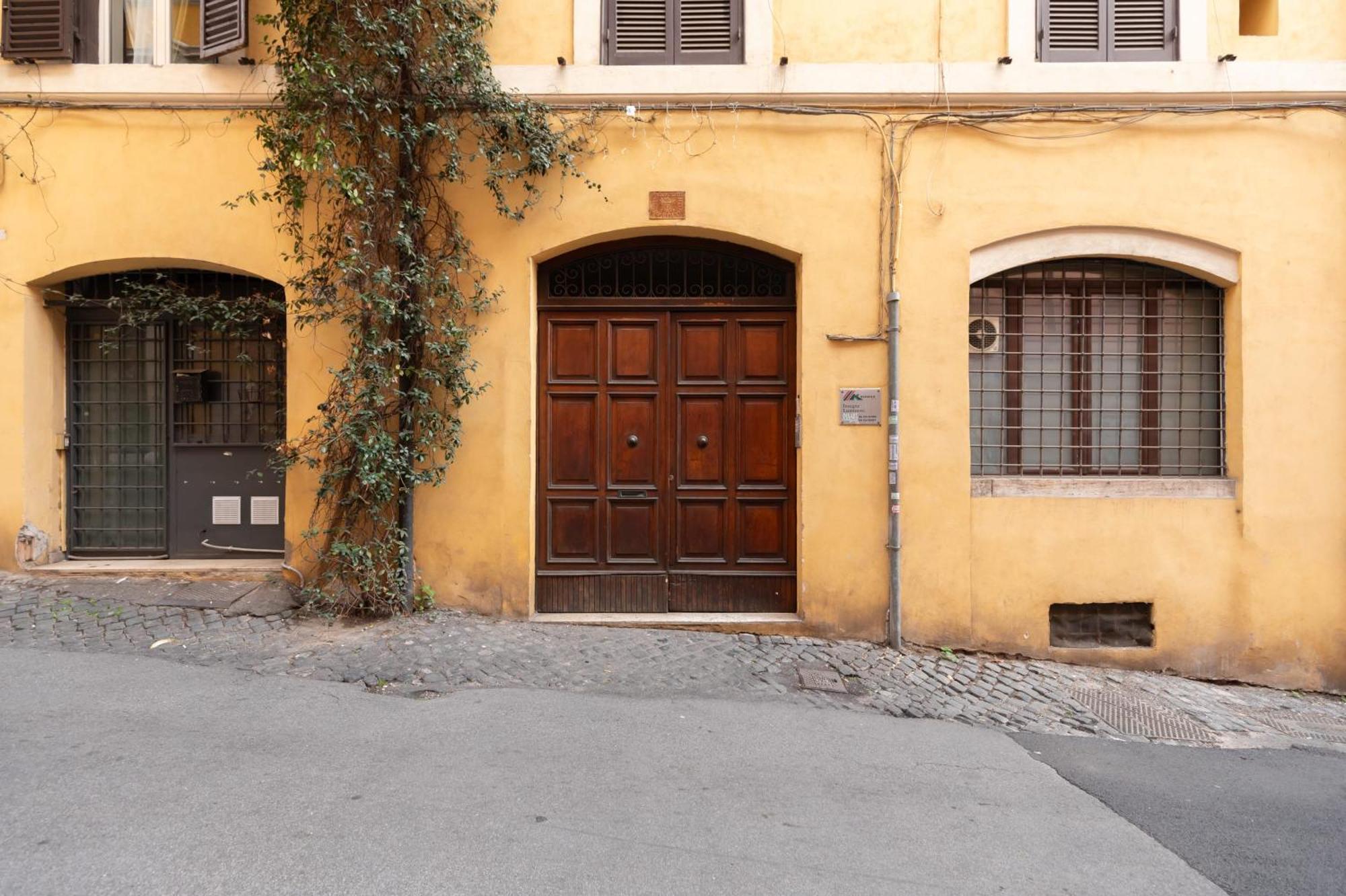 Monti Charming Leilighet