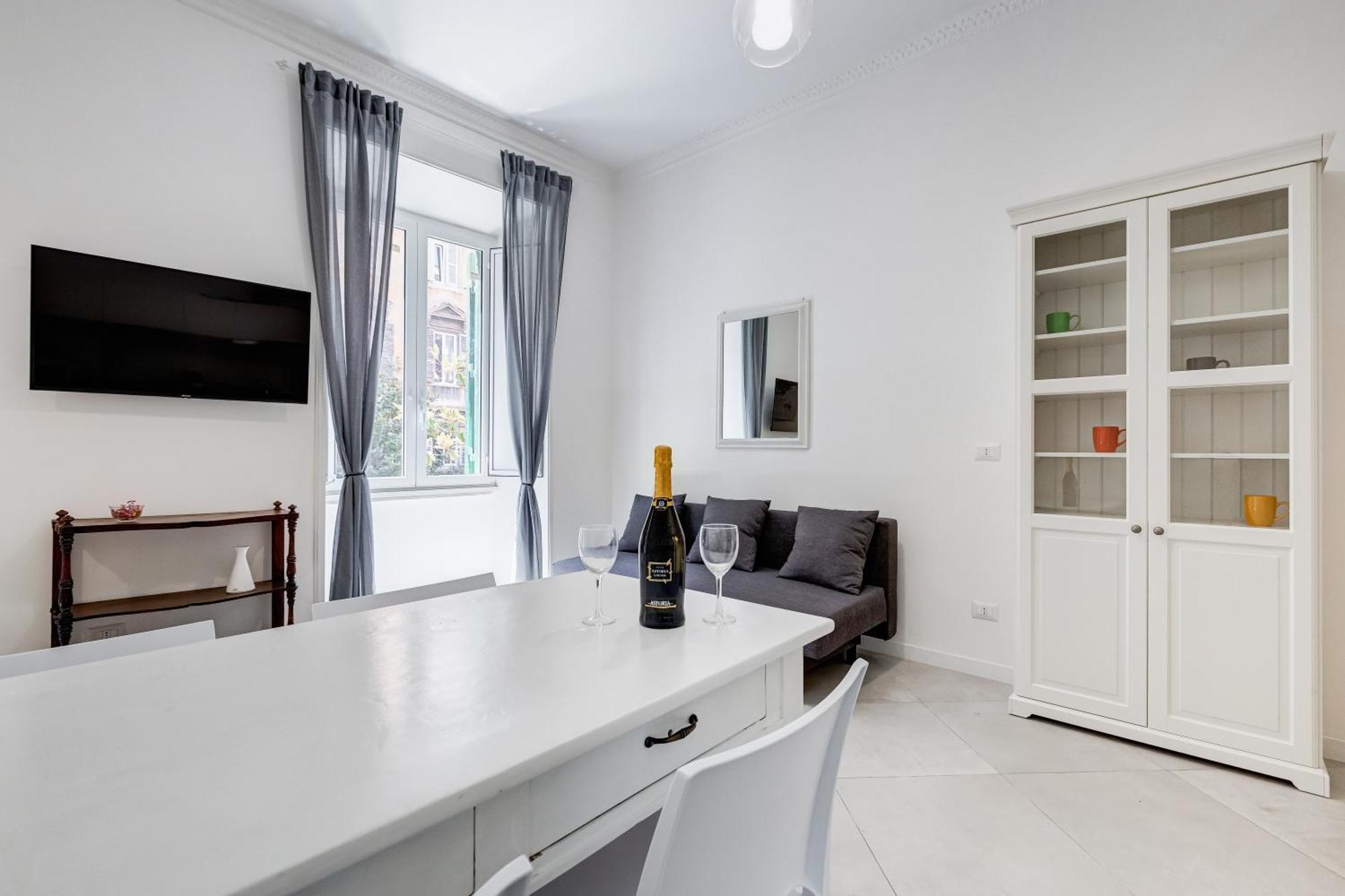 Bdc Alpha & Omega In Monti District With 2bath Apartamento