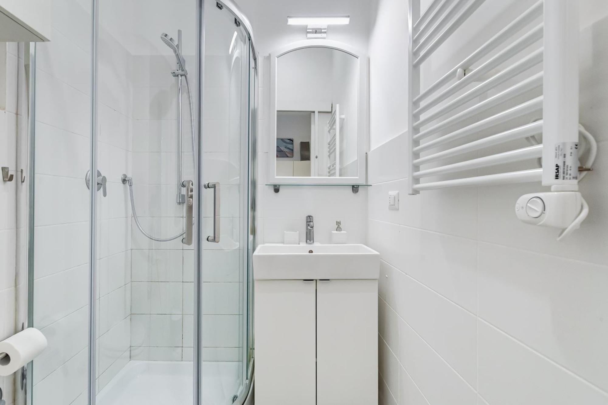 Bdc Alpha & Omega In Monti District With 2bath Roma