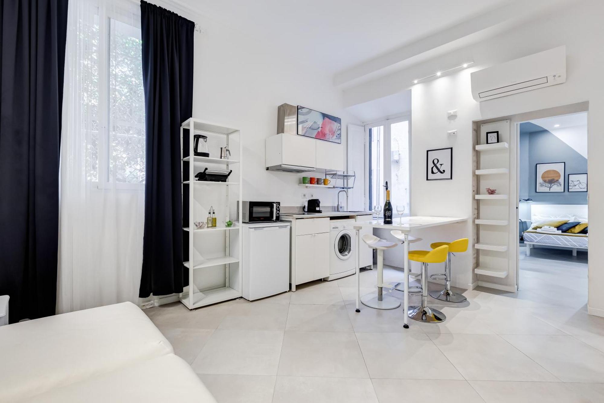 Appartamento Bdc Alpha & Omega In Monti District With 2bath